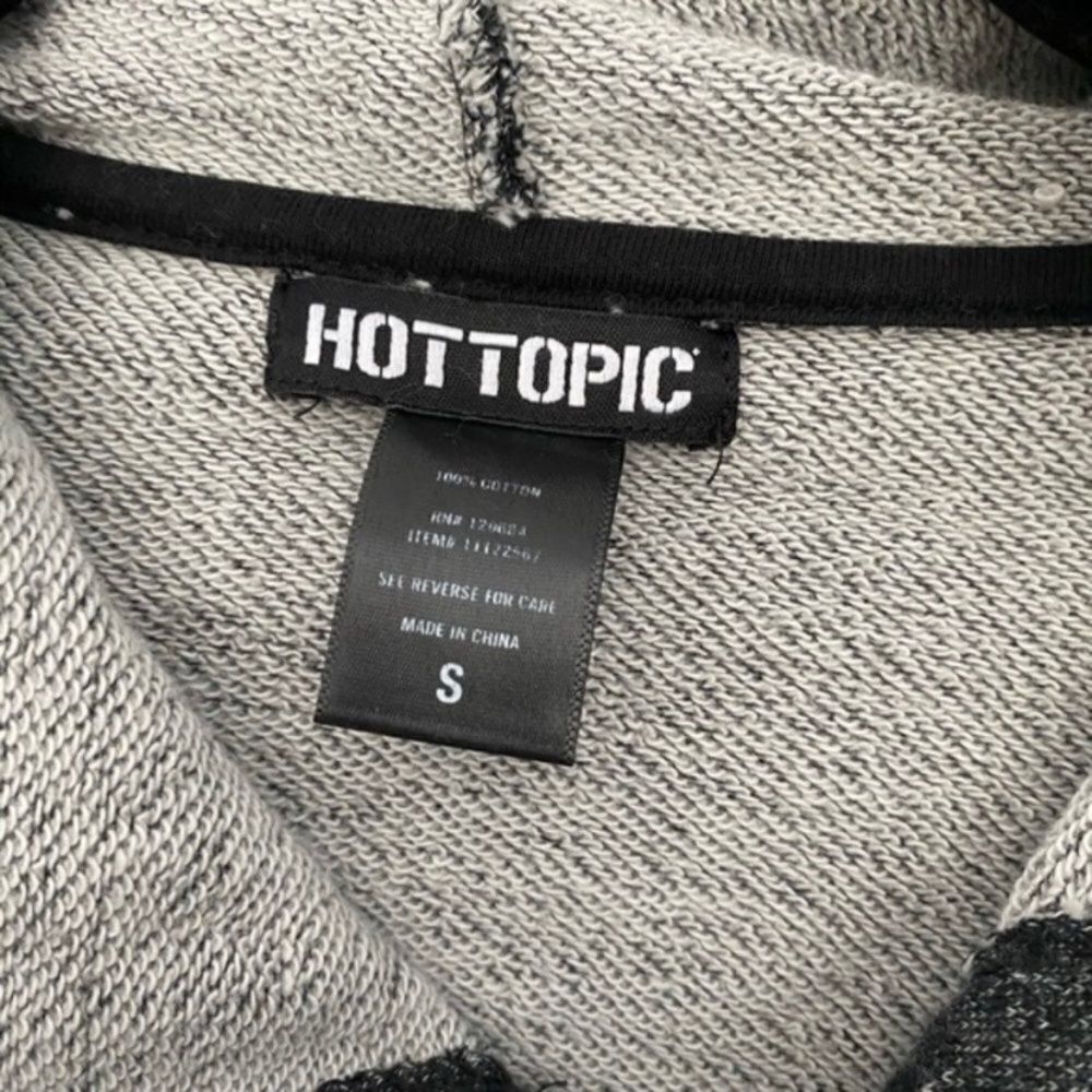 Other Hot Topic Women’s GRL PWR Cropped Hoodie Size S Gray Ruffle Size S / US 4 / IT 40 - 4 Thumbnail