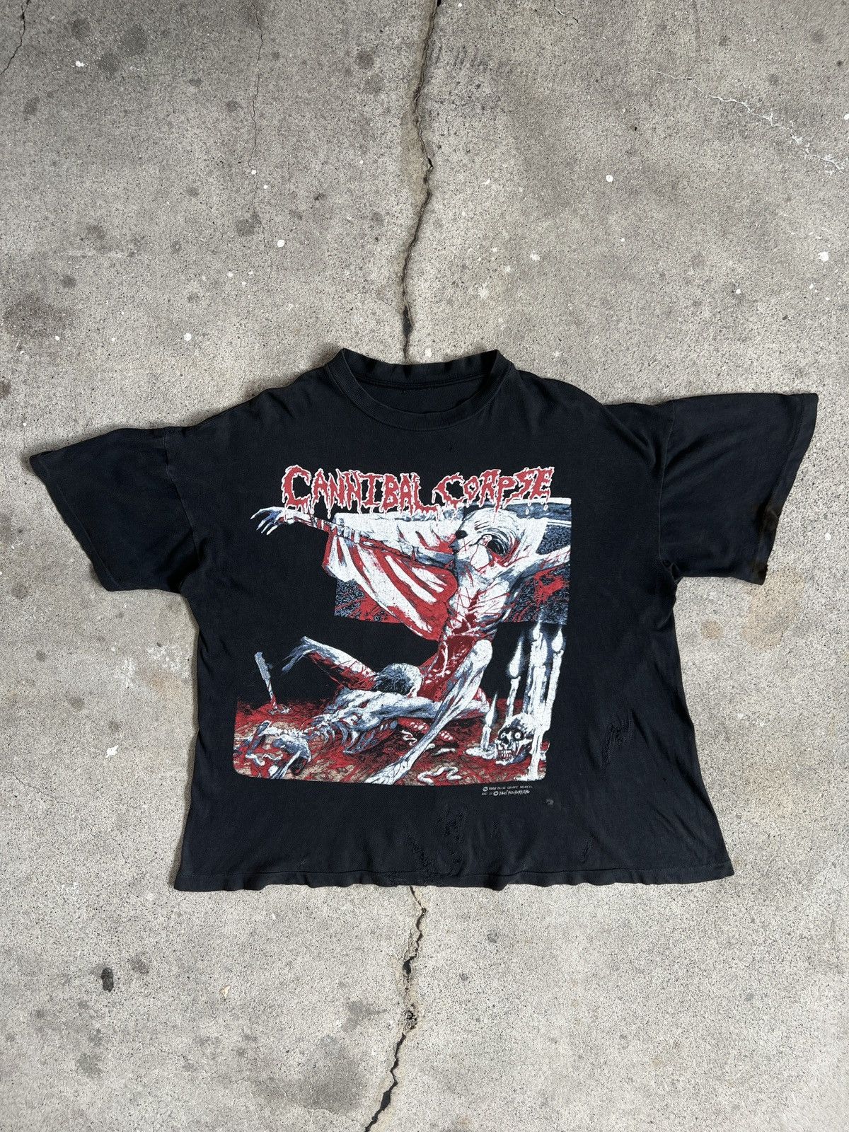 Vintage 1990s Cannibal Corpse Tomb Of The Mutilated Band Tee Size US XL / EU 56 / 4 - 1 Thumbnail