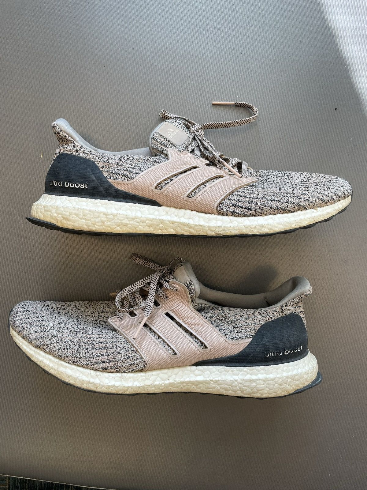 Adidas Adidas Ultraboost 4.0 Ash Pearl Size US 10.5 / EU 43-44 - 2 Thumbnail