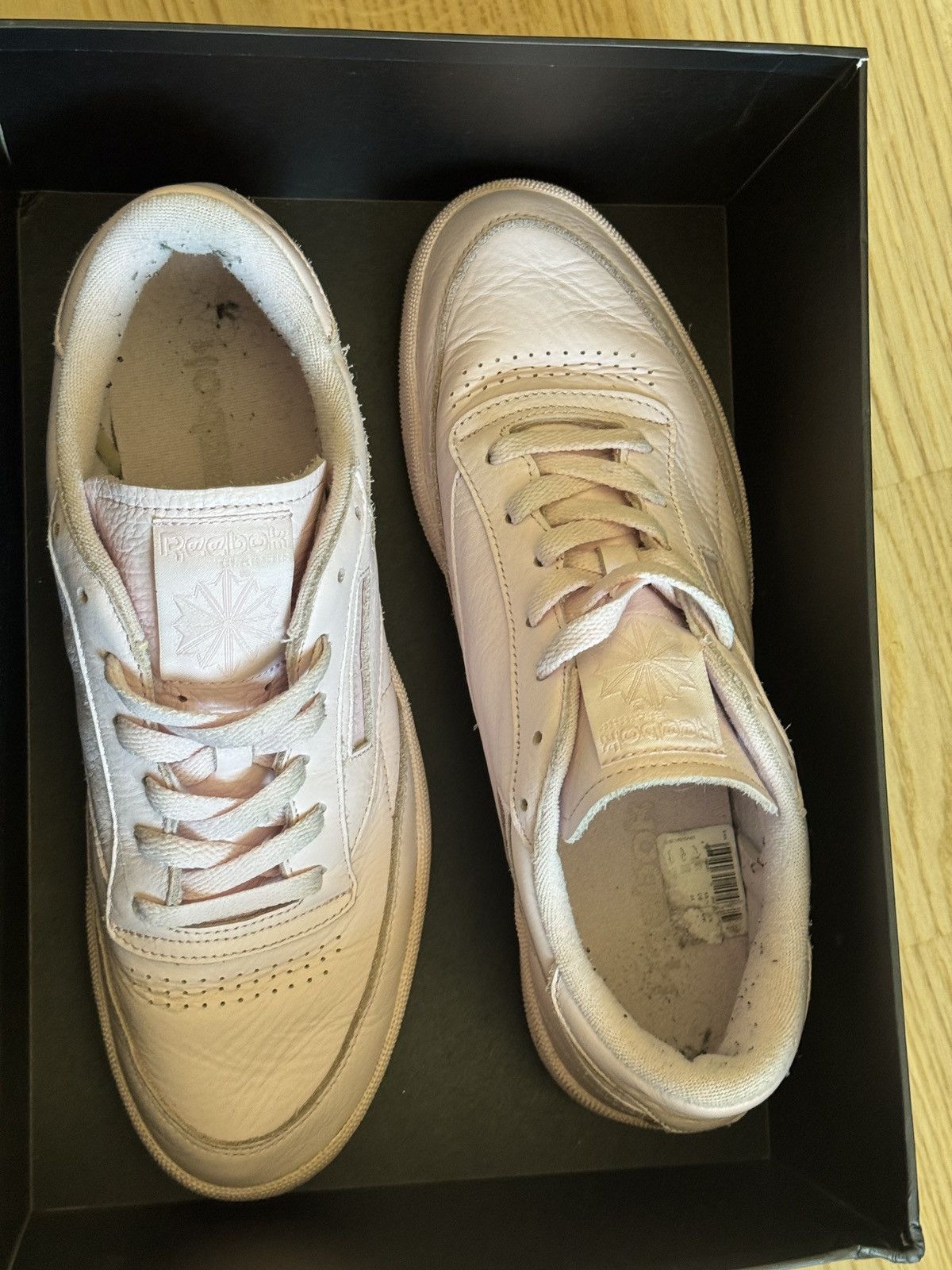 Reebok REEBOK light pink sneakers Size US 10.5 / EU 43-44 - 6 Thumbnail