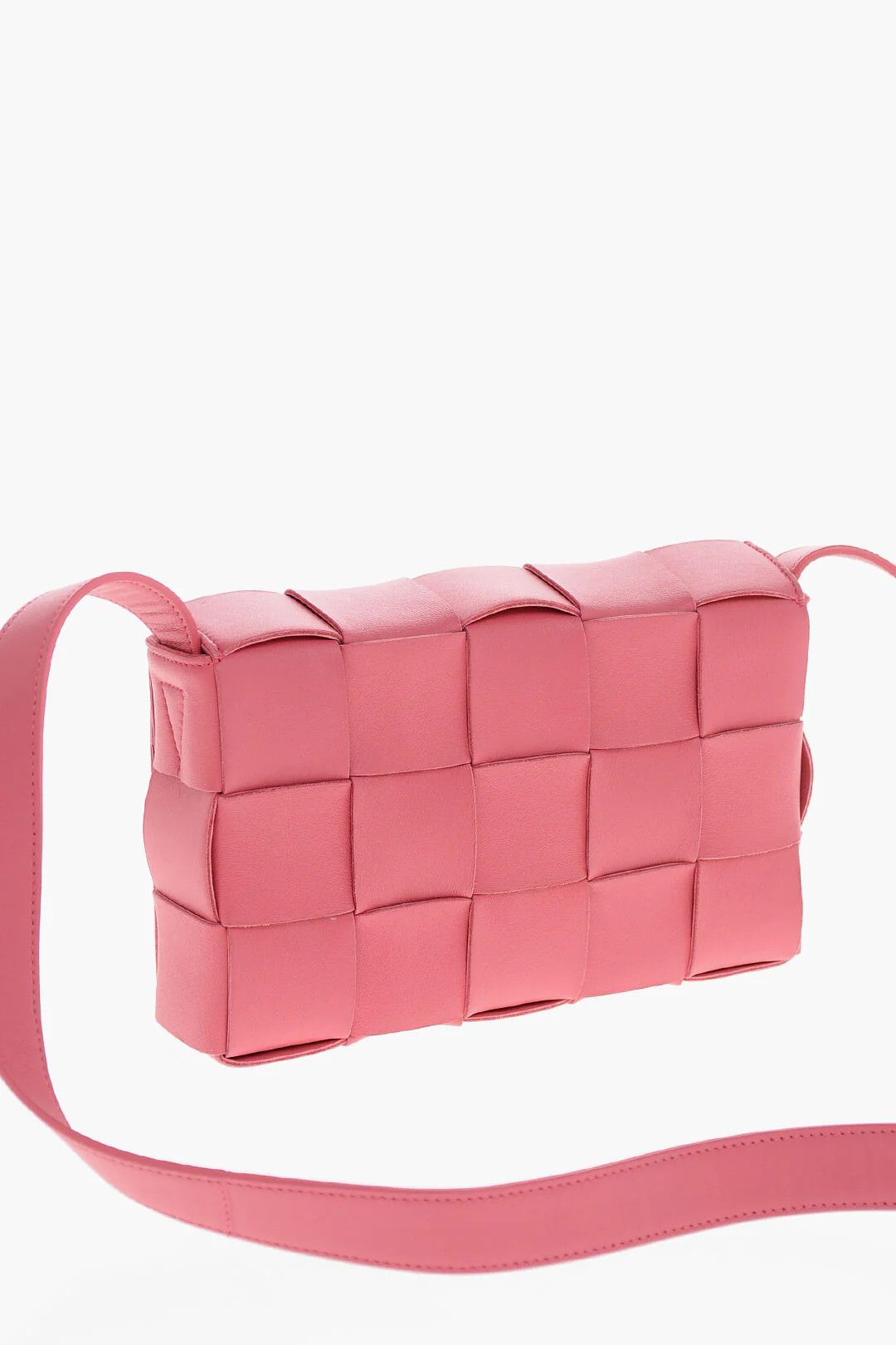 Bottega Veneta og1mm0426 Size: OS / Woven Leather Shoulder Bag in Red Size ONE SIZE - 2 Thumbnail