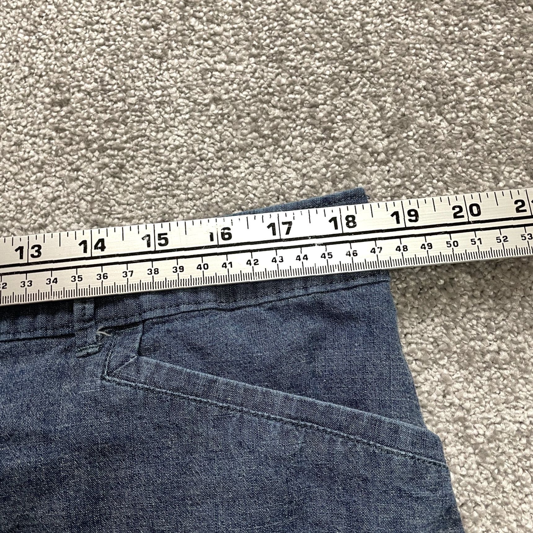 Croft & Barrow Croft & Barrow Bermuda Shorts womens 18 Blue Chambray Stretch Classic Fit 10" Inseam Casual, Workwear, Activewear, 90s USA Mens Womens Girls Size 25" / US 0 / IT 36 - 6 Thumbnail