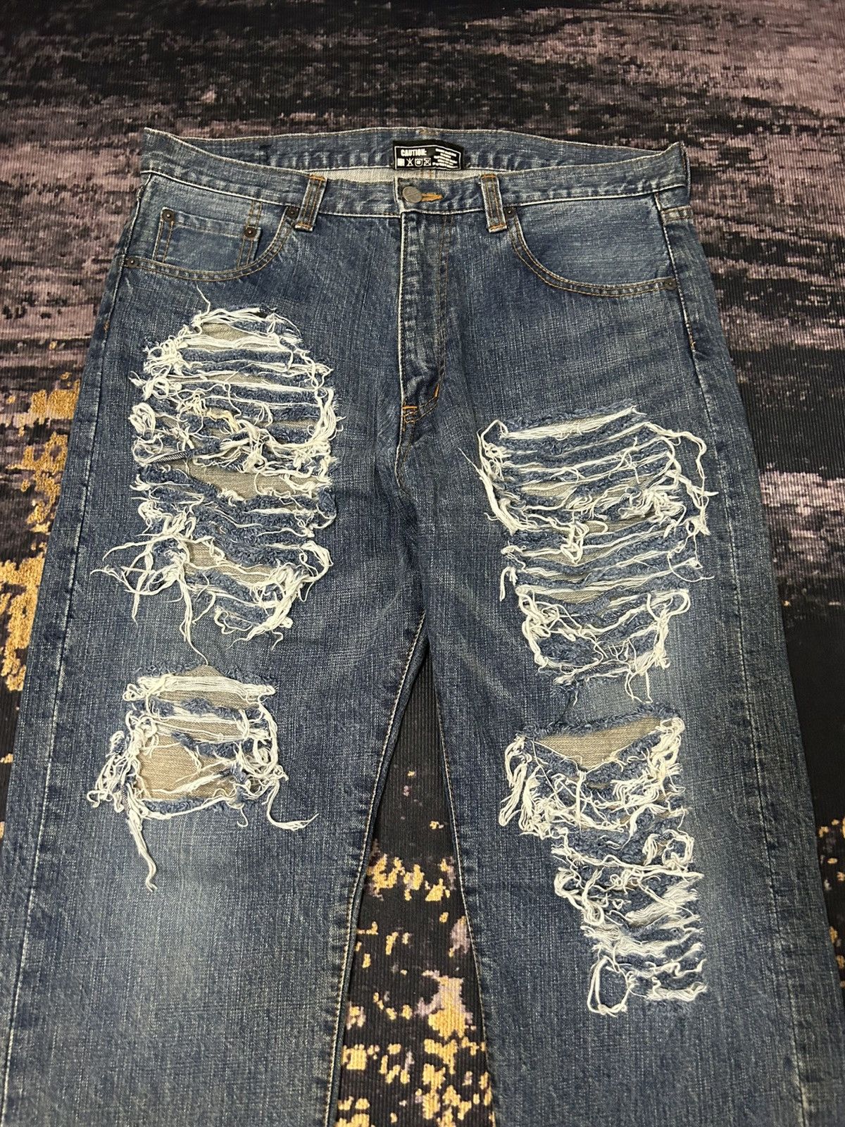 Bounty Hunter Bounty Hunter Japan Madness Ripped Jeans Size US 35 - 5 Thumbnail