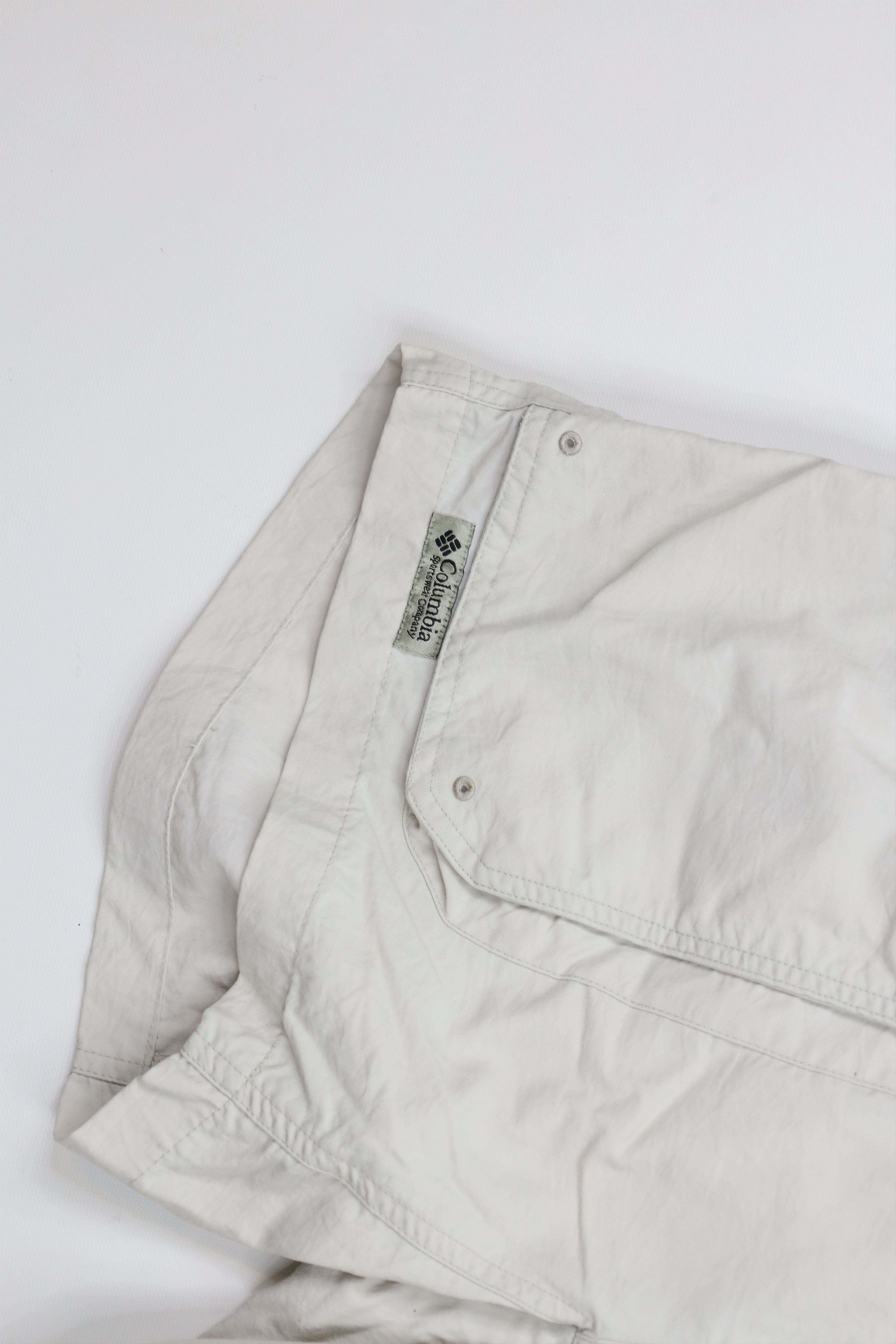 Columbia × Vintage Vintage 90s Columbia Above Knee Cargo Shorts Baggies Beige Size US 34 / EU 50 - 5 Thumbnail