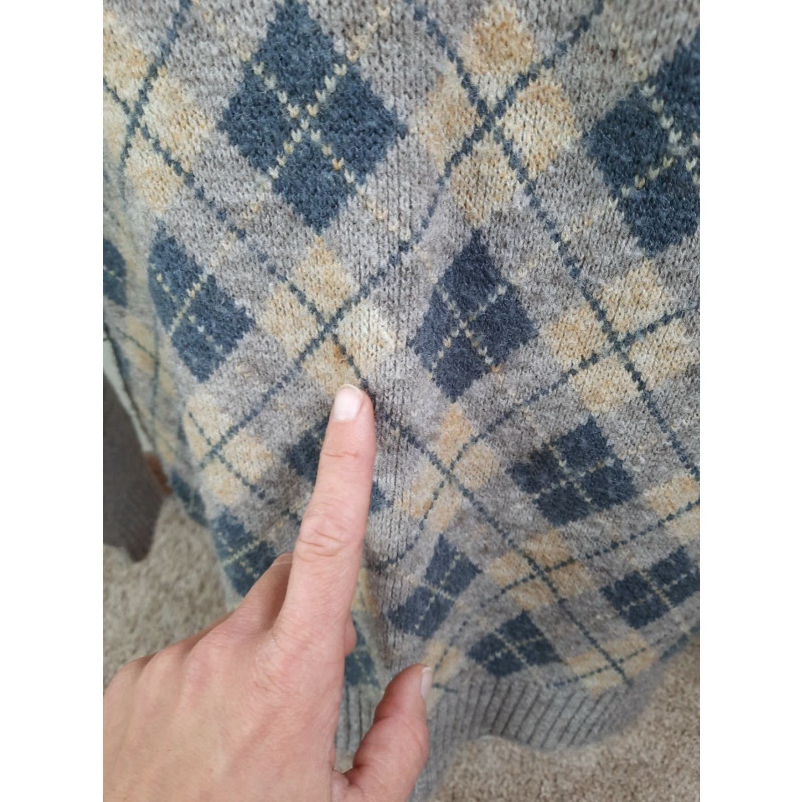 Vintage VINTAGE Jersild Knit Sweater Shirt Beig e 80s Rockabilly USA Made Argyle Wintuk S7C L Regular Adults Mens Size US L / EU 52-54 / 3 - 3 Thumbnail