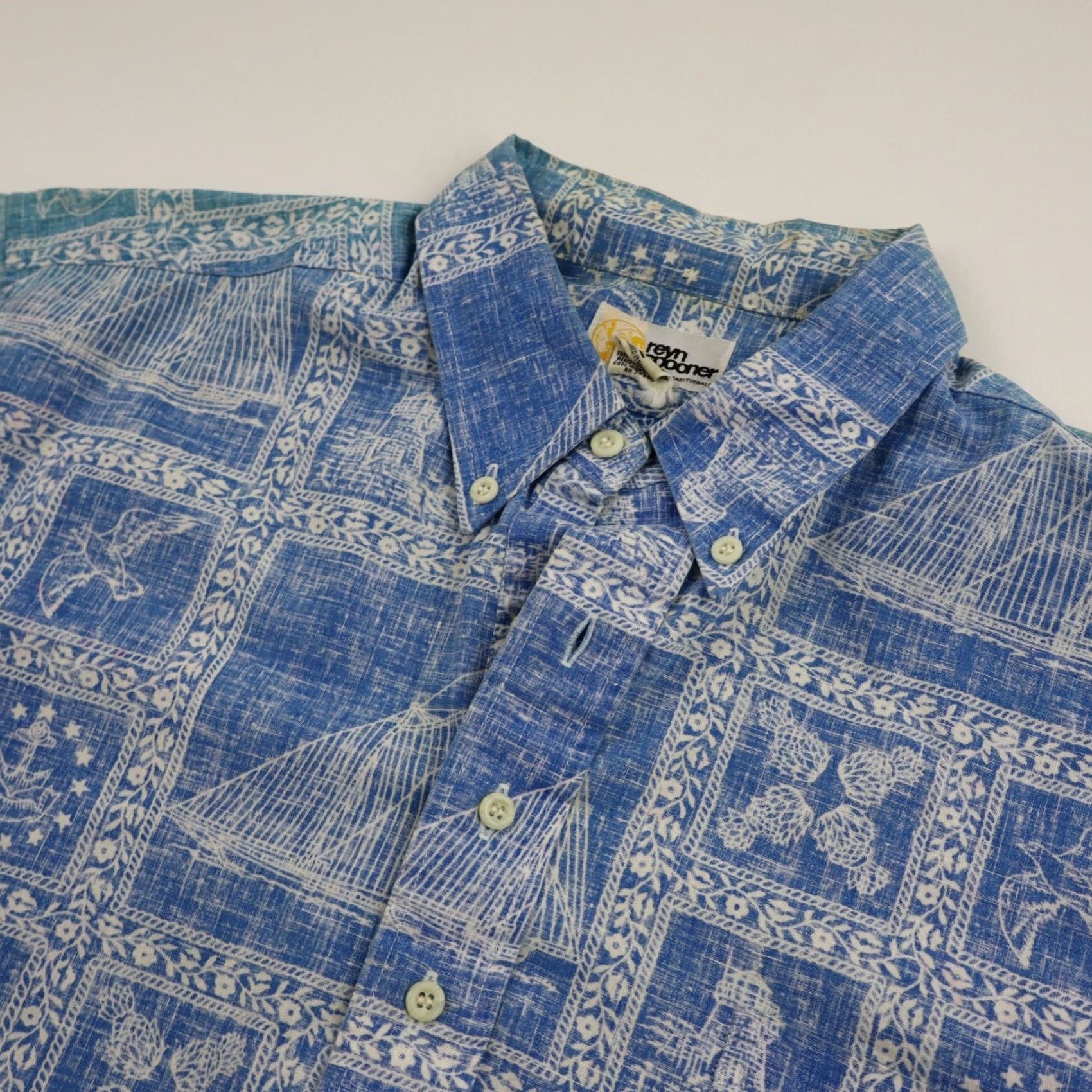 Reyn Spooner VINTAGE Reyn Spooner Hawaiian Shirt Mens Large Reverse Print Sailing Bird 80s 90s Floral Aztec Tribal Blue Cotton Button-Up Camp Shirt Size US L / EU 52-54 / 3 - 7 Thumbnail