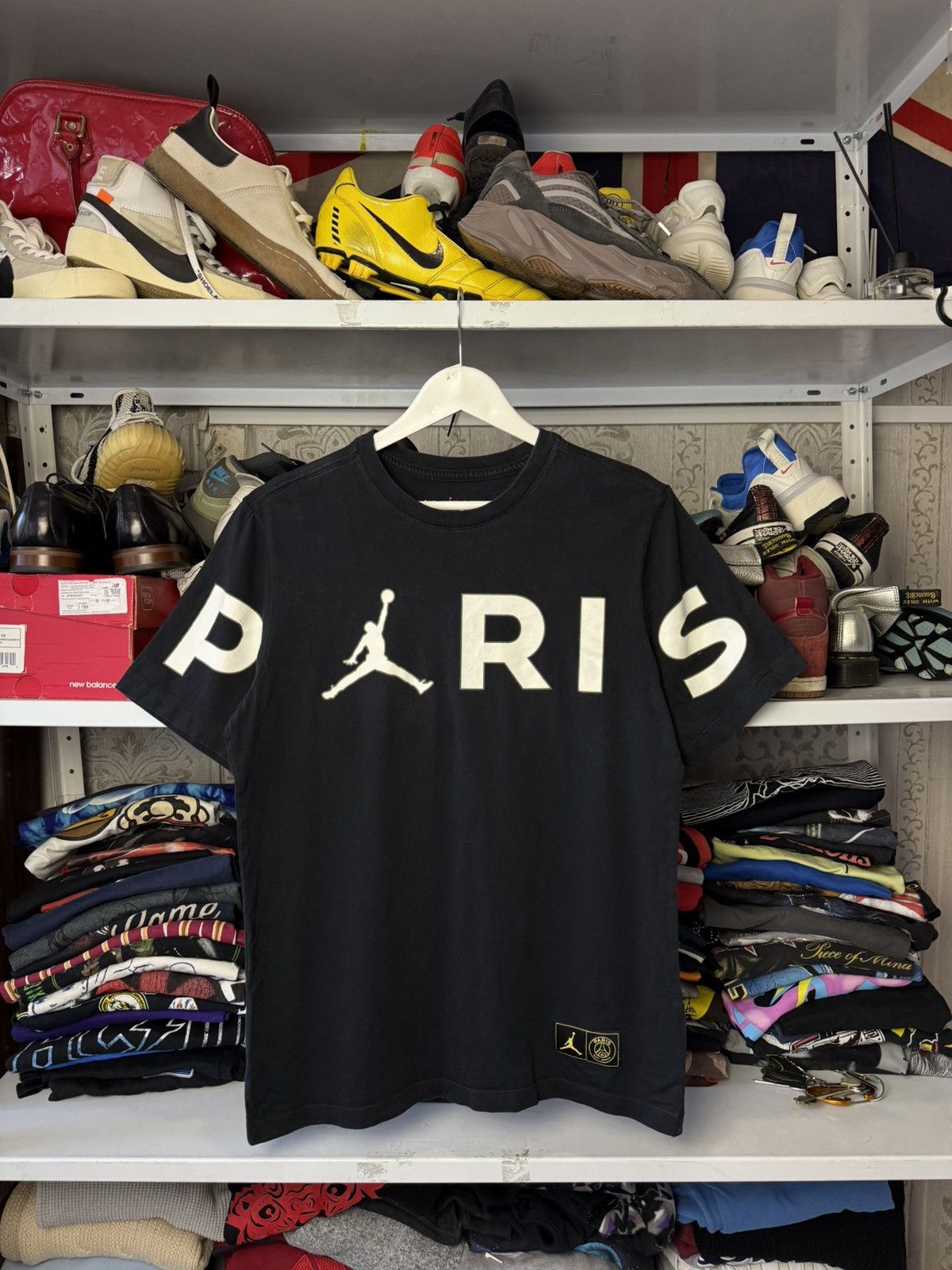 Jordan Brand Mens Jordan PSG Paris T shirt Jersey Size US M / EU 48-50 / 2 - 7 Thumbnail