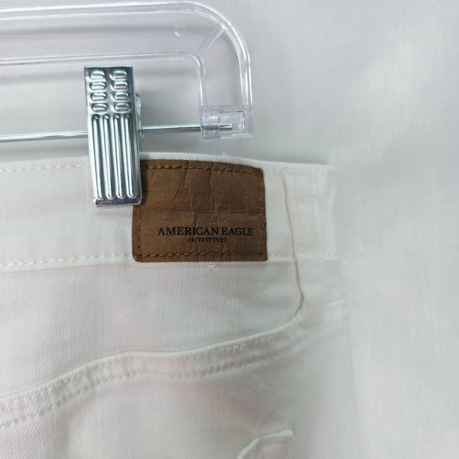American Eagle Outfitters American Eagle Outfitters White Distressed Mini Skirt Size 32" / US 10 / IT 46 - 9 Thumbnail
