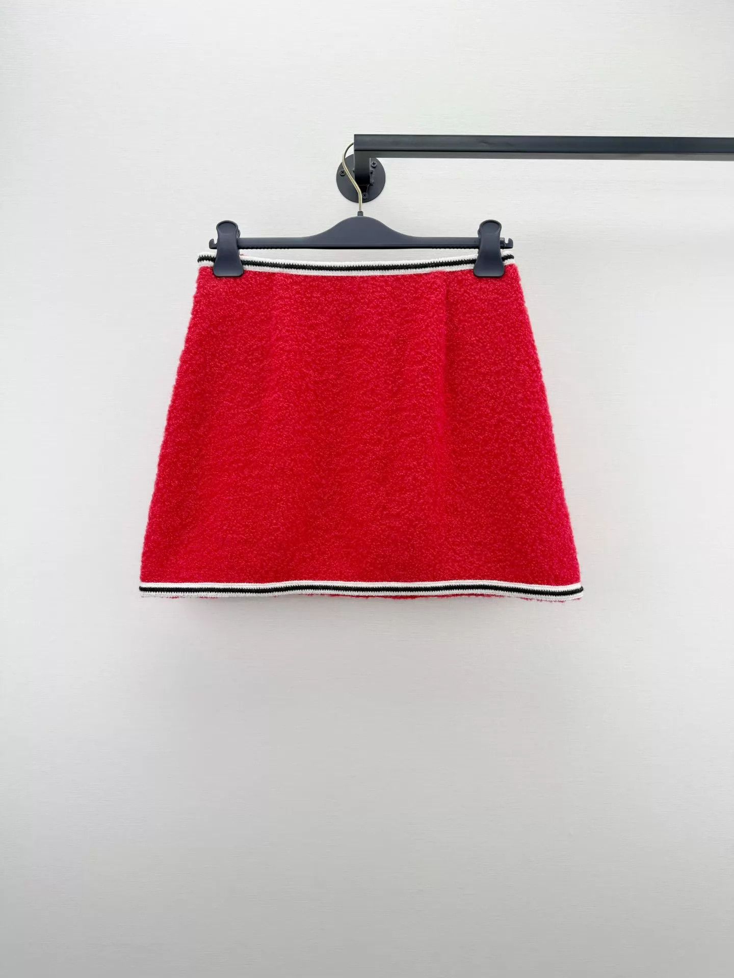 Miu Miu MIU MIU Authentic Wool Skirt 42 New With Tags Size 28" / US 6 / IT 42 - 3 Thumbnail