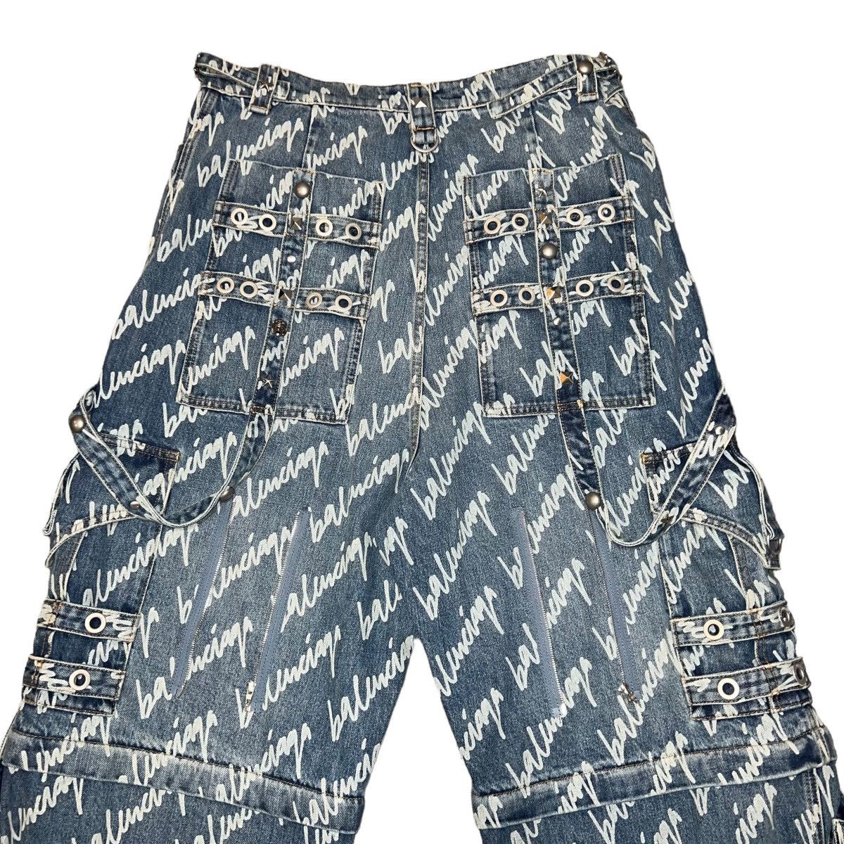 Balenciaga BALENCIAGA 2022AW All Over Logo RAVER JEANS Size US 31 - 11 Thumbnail