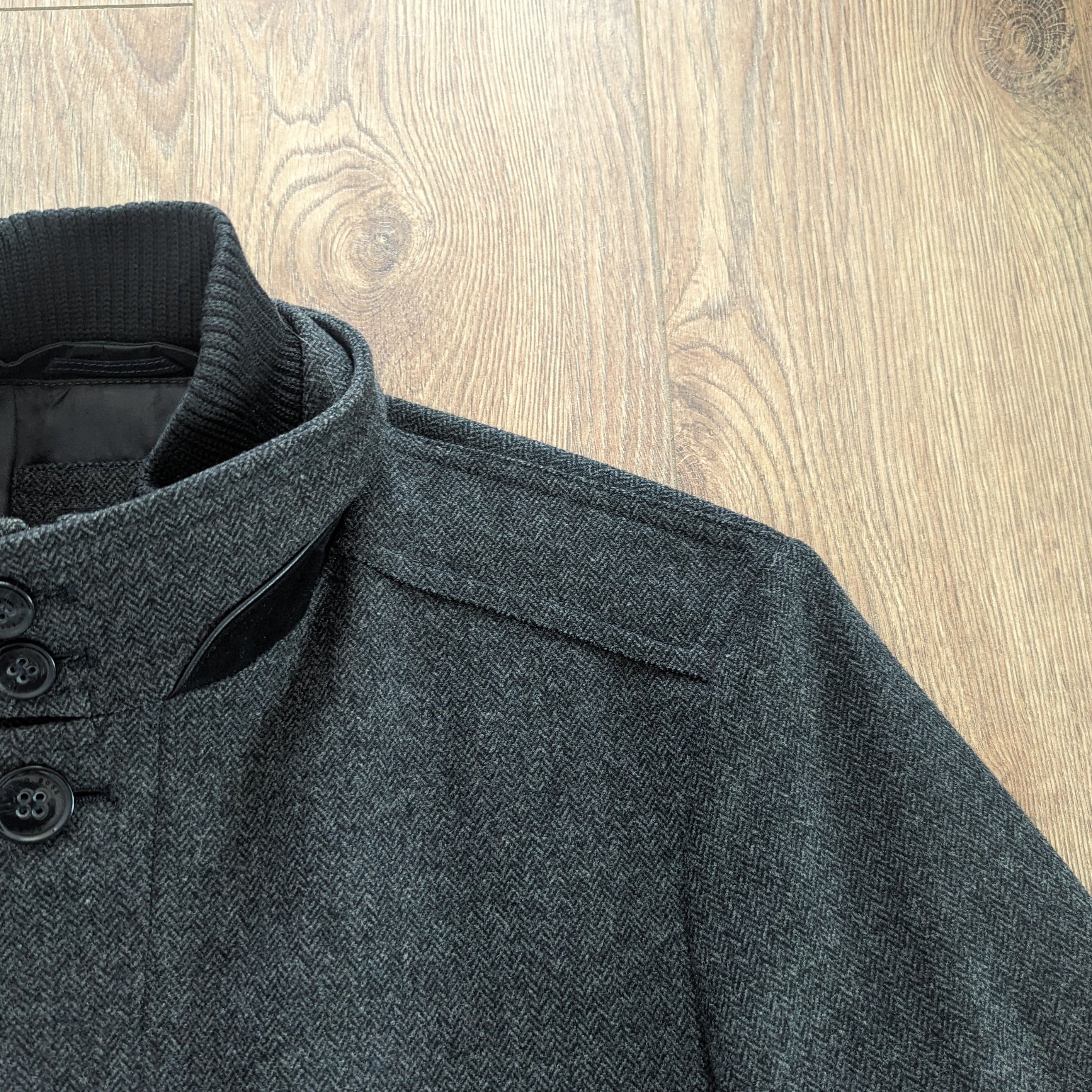Hugo Boss HUGO BOSS Wool Men's Coat Size L (52) Luxury Brand Dark Gray Size US L / EU 52-54 / 3 - 3 Thumbnail