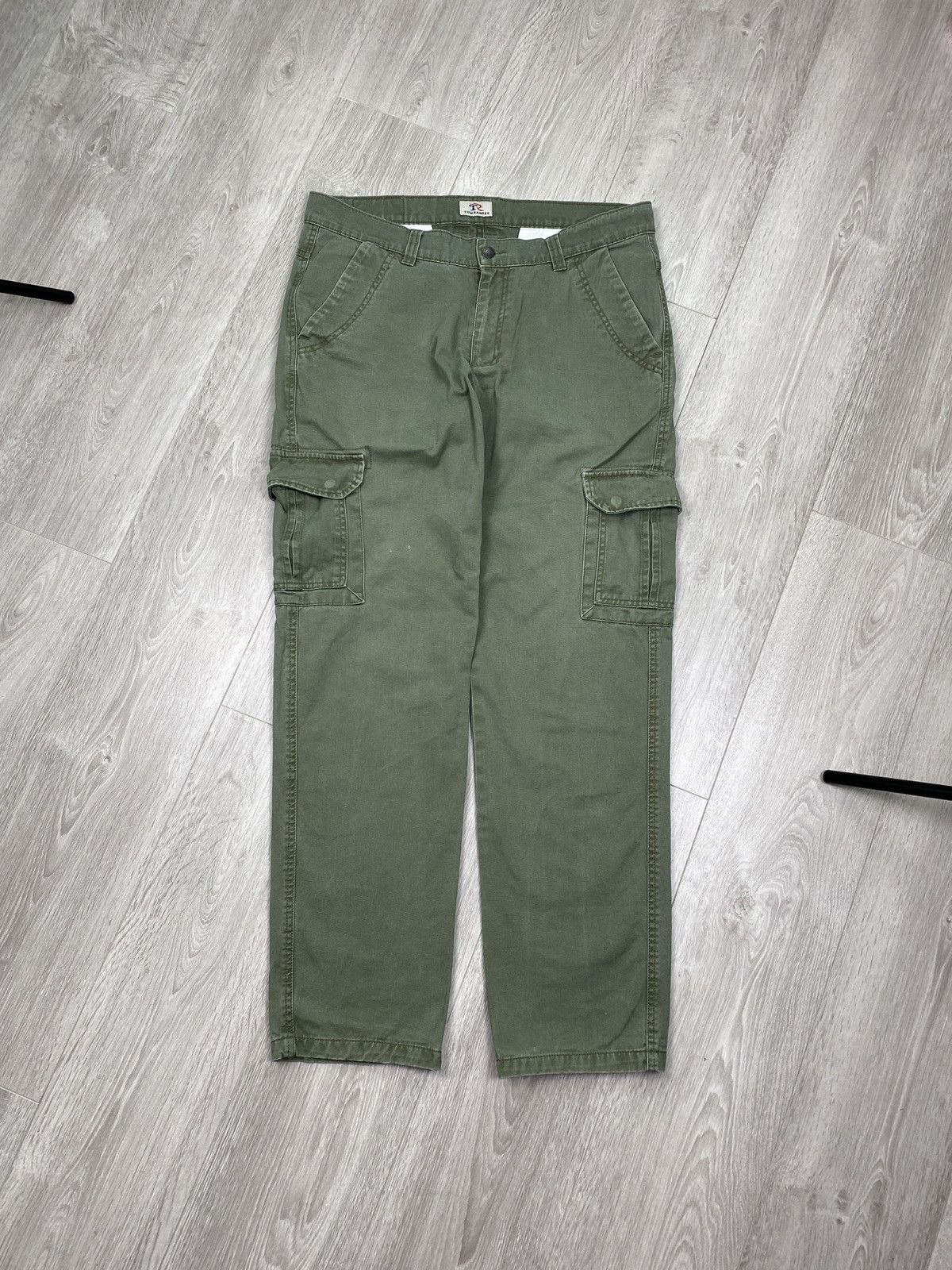Japanese Brand Vintage Khaki Baggy Cargo Pants size 34 Size US 34 / EU 50 - 2 Thumbnail