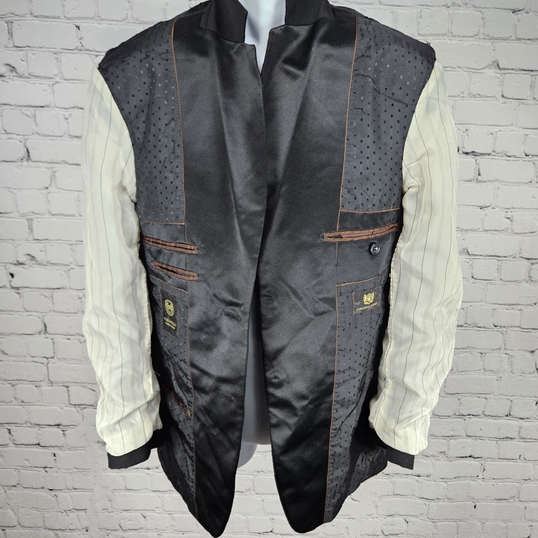 Vintage Caravelli Black Charles Hand Tailored 2 Button Tuxedo Blazer Jacket 34S Shirt Mens Regular Chest 36 in Notch Lapel Solid Short Vintage? Size 34R - 6 Thumbnail