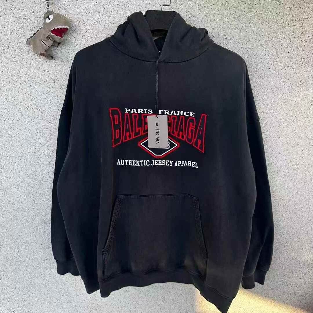 Balenciaga Balenciaga Bat Sweater OS XXS Size XXS / US 00 / IT 34 - 1 Thumbnail