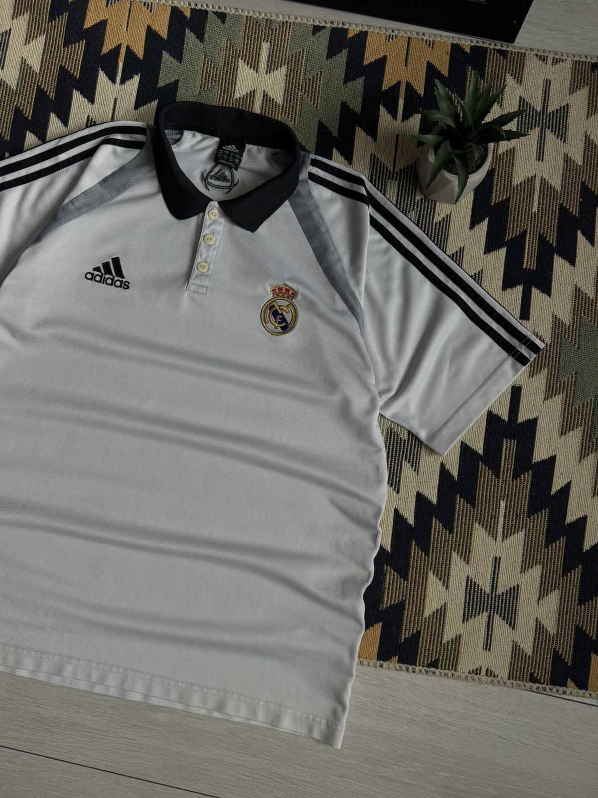 Adidas Vintage Adidas Real Madrid 2004-05 Blockcore Soccer Jersey Size US L / EU 52-54 / 3 - 3 Thumbnail
