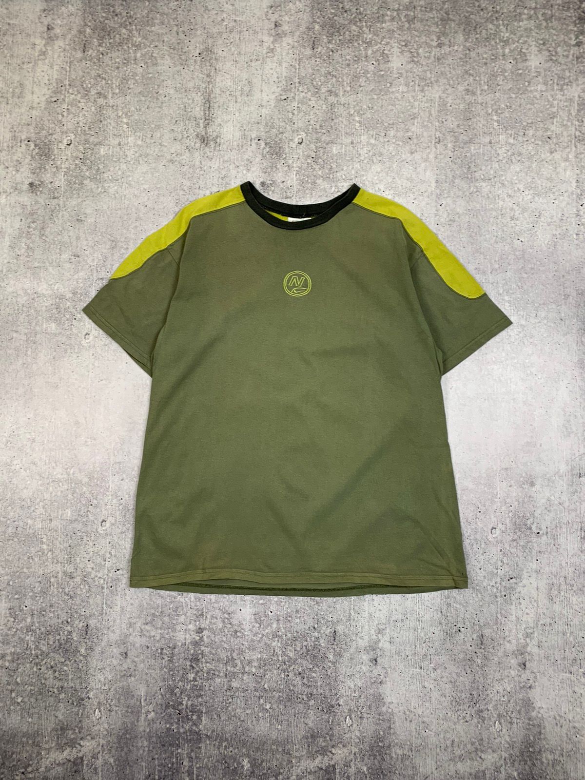 Pre-owned Nike X Vintage Faded Nike 90's Center Logo T Shirt Tee In Green