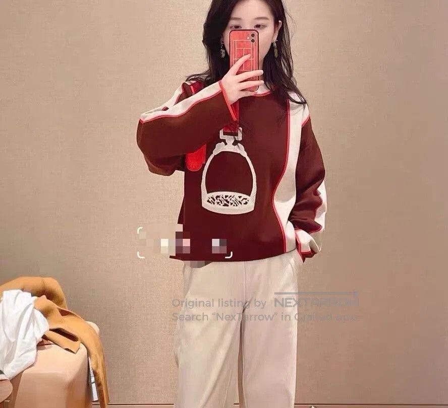Hermes Hermes Wool Embroidery Long Sleeve Sweater. Size XS / US 0-2 / IT 36-38 - 6 Thumbnail