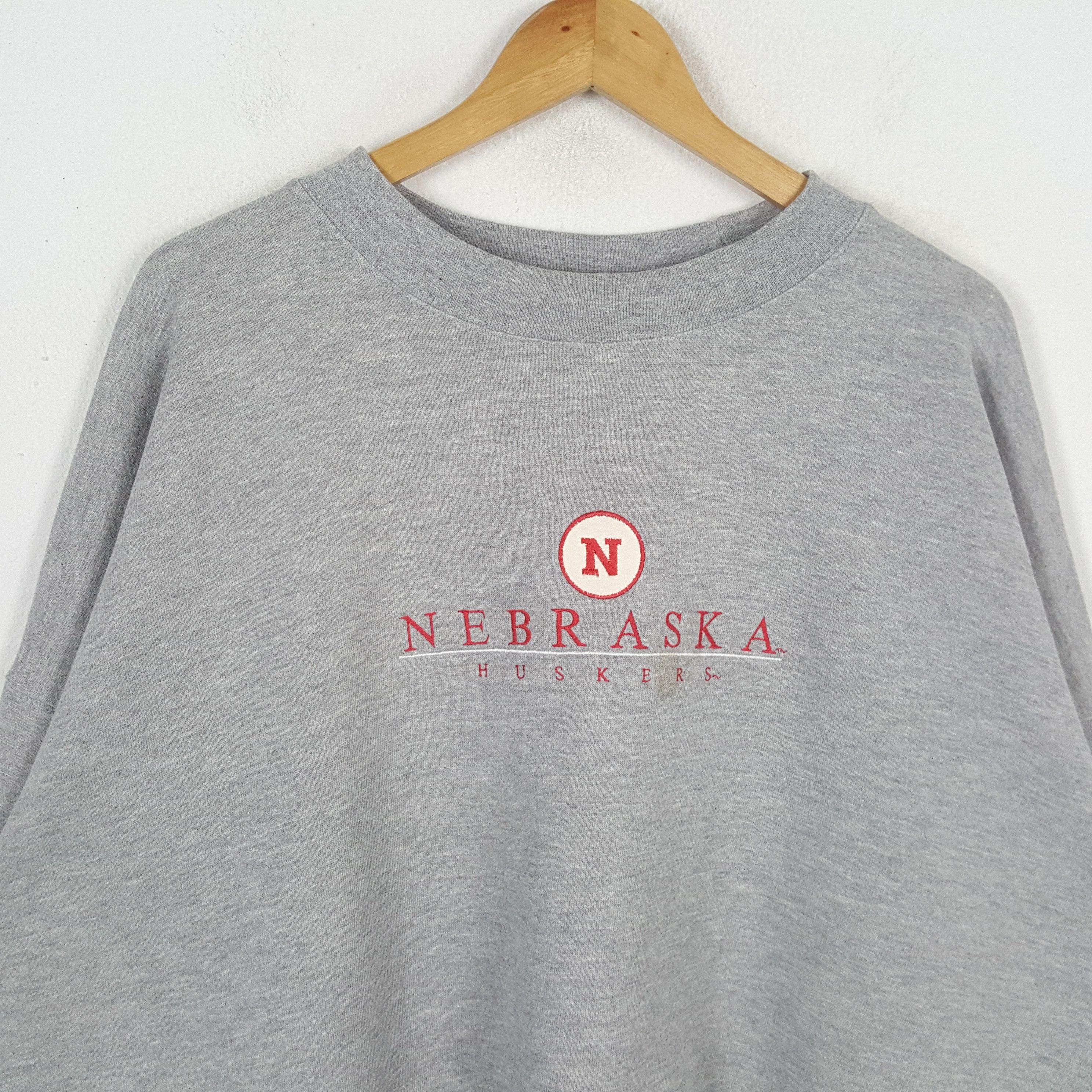 Jansport × Vintage Vintage NEBRASKA Huskers American College Sweatshirt C287N22 Size US XXL / EU 58 / 5 - 2 Thumbnail