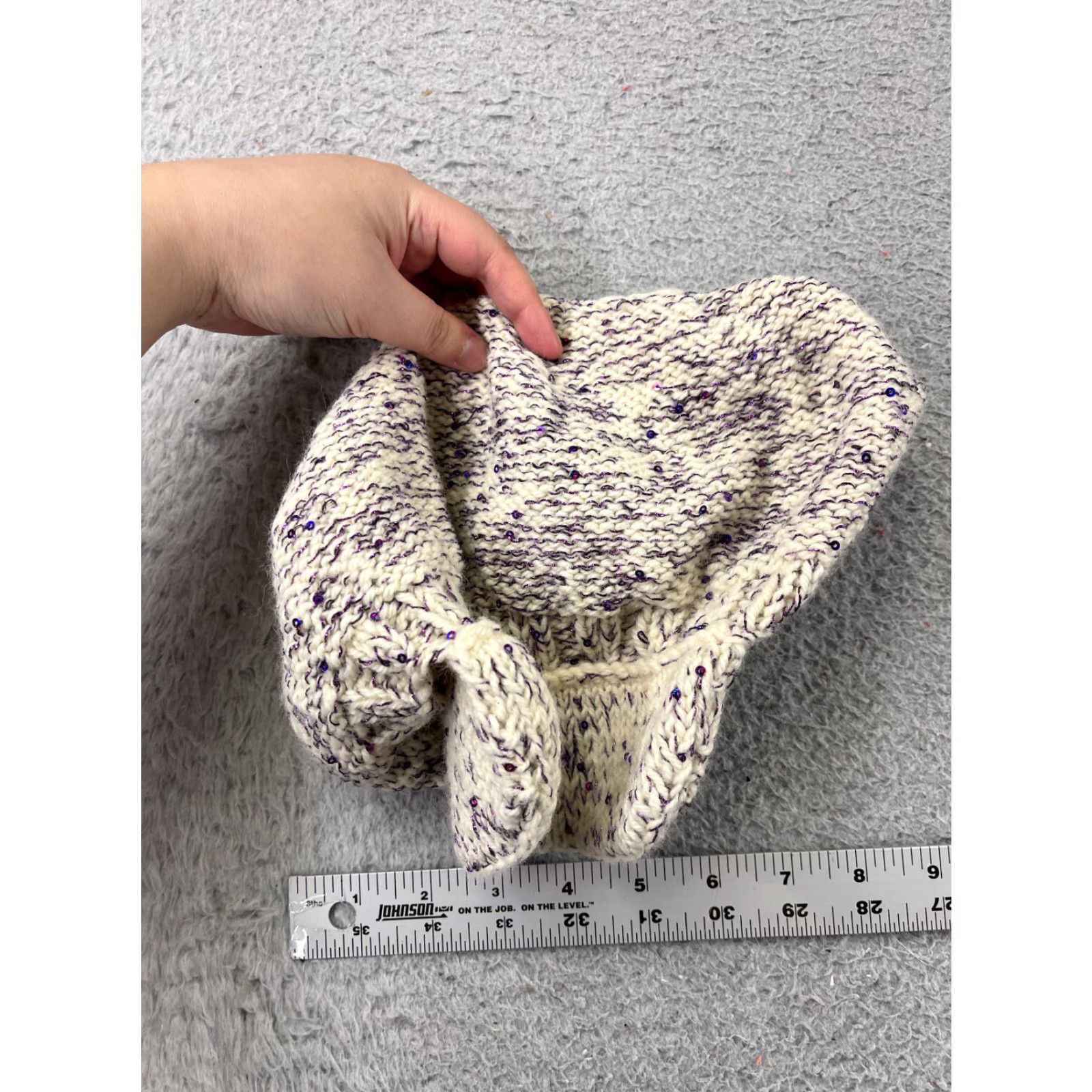 Vintage Womens Beanie Knit Toque White Purple Sequin Brim Bill Ski Hat One Size Adult Womens Casual Knit Acrylic Winter Size ONE SIZE - 5 Thumbnail