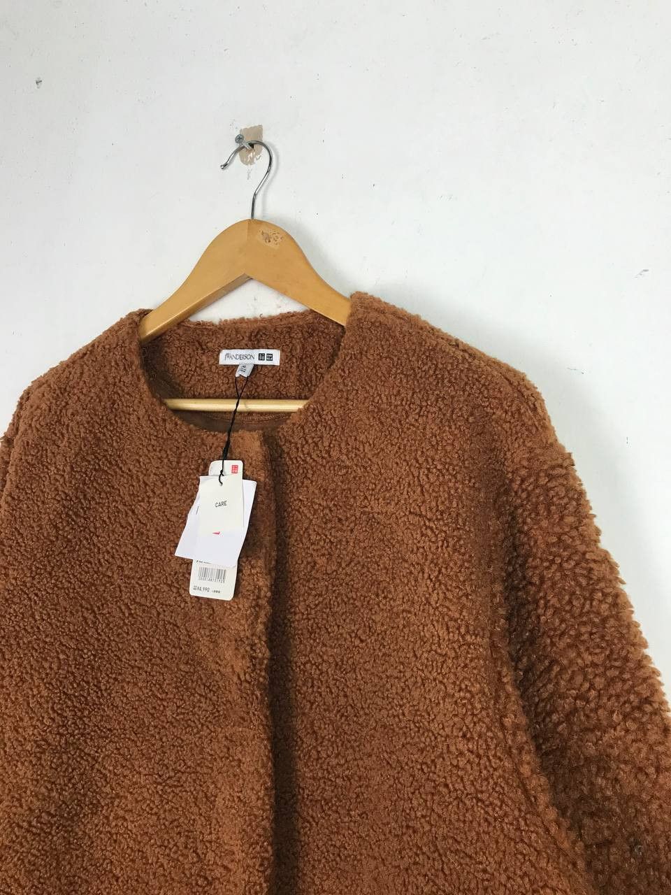 JW Anderson × Japanese Brand × Uniqlo Uniqlo JWanderson Sherpa Long Jacket New With Tag Size US XXL / EU 58 / 5 - 5 Thumbnail