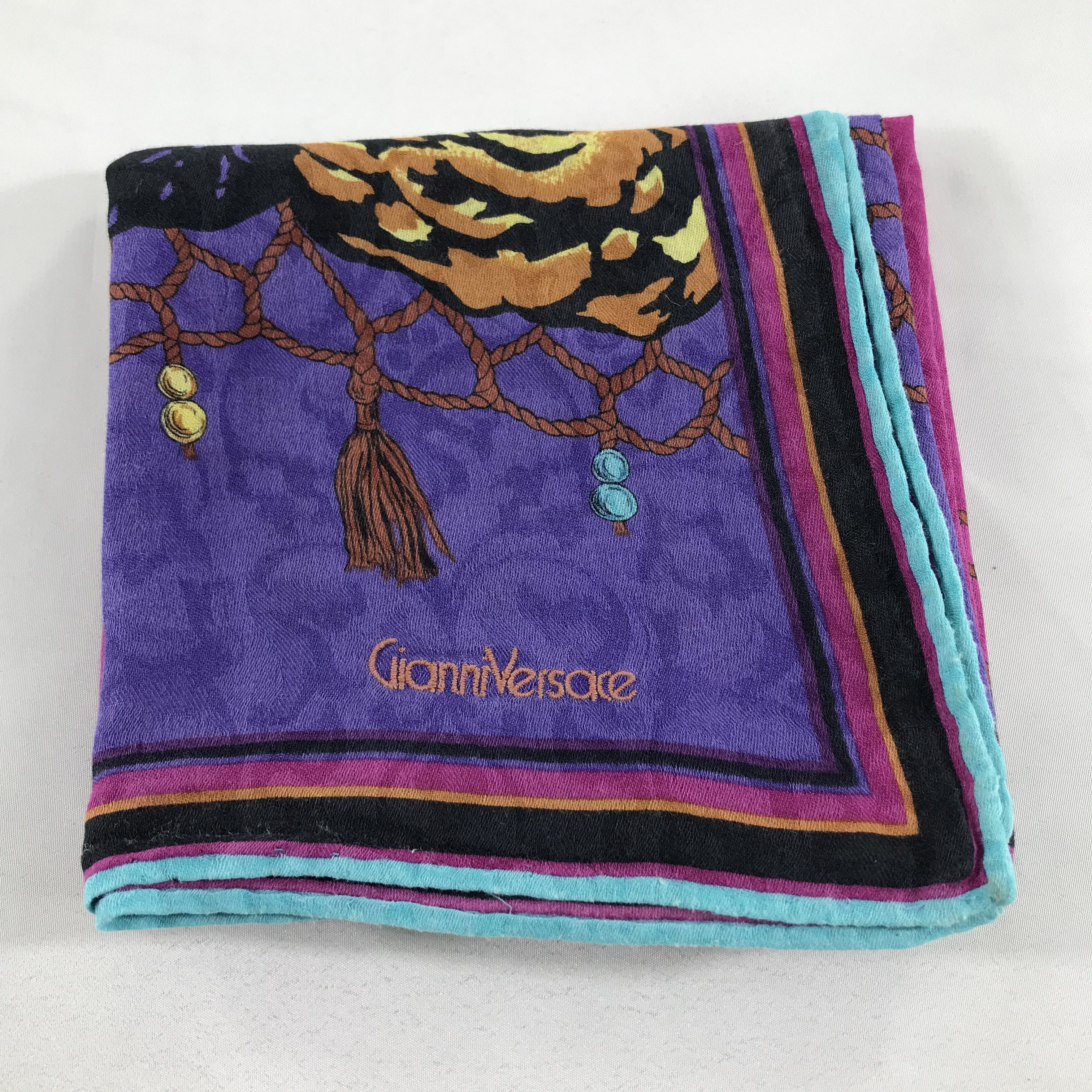 Versace Gianni Versace Handkerchief Neckerchief Bandana H632 Size ONE SIZE - 7 Thumbnail