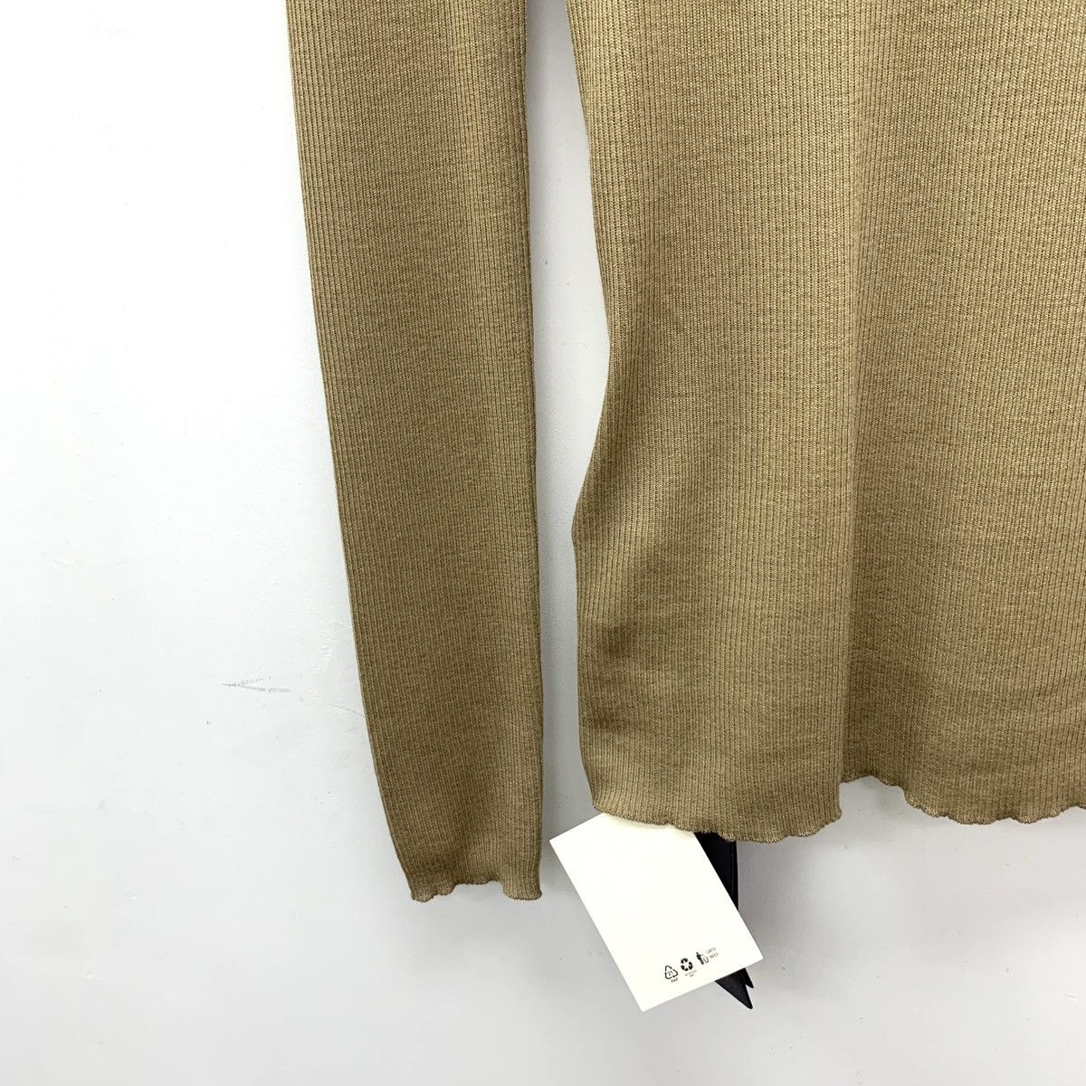 Prada Prada Brown Logo Letter Wool Long Sleeve Knit Sweater K26WX Size L / US 10 / IT 46 - 4 Thumbnail