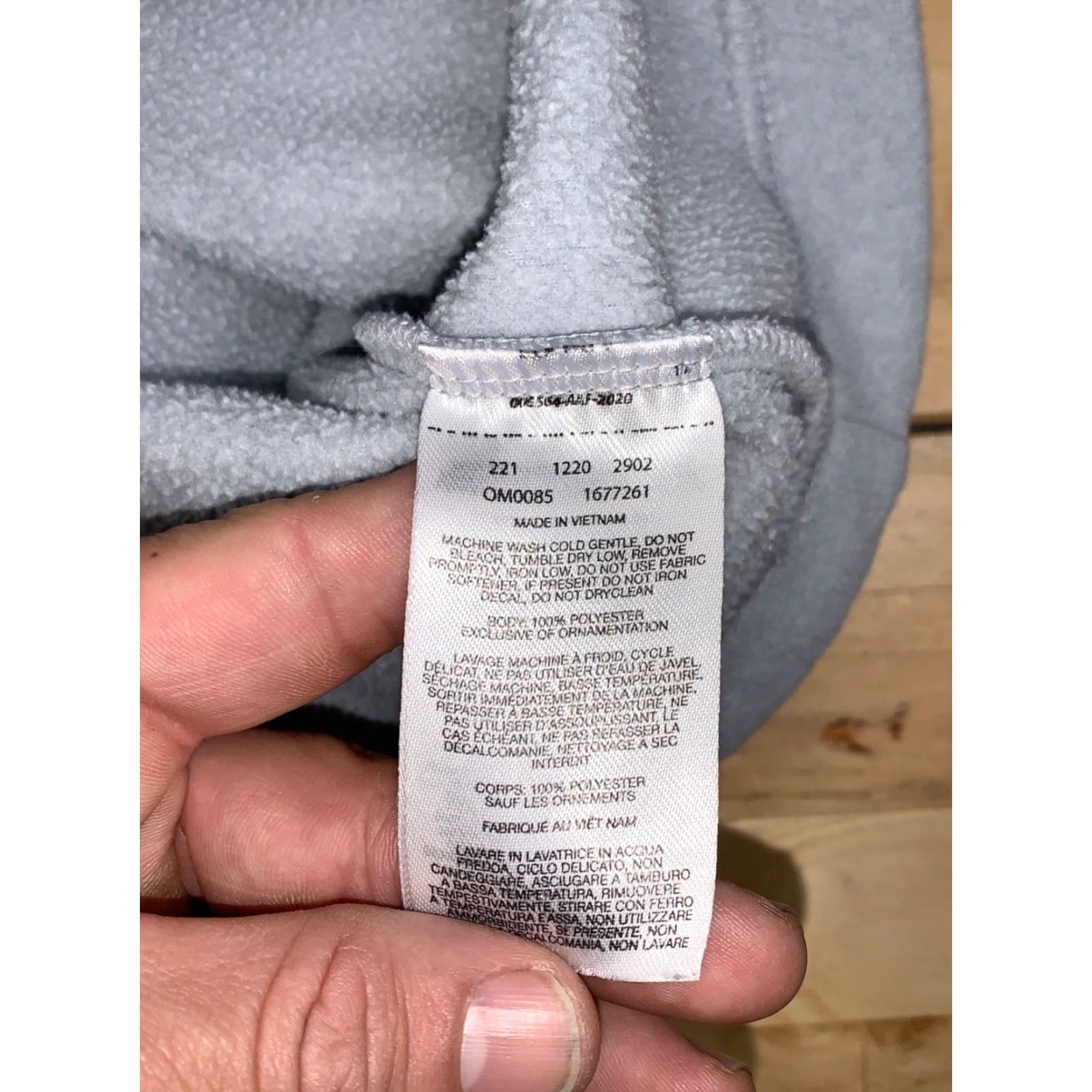 Mountain Hardwear Mountain Hardwear Jacket Mens M Gray 1/4 Zip Fleece Outdoor Casual Winter Fall Spring Hiking Size US M / EU 48-50 / 2 - 3 Thumbnail