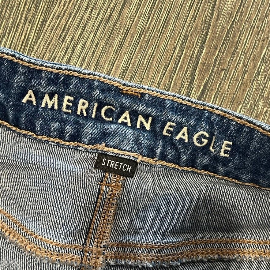 American Eagle Outfitters American Eagle Jean Shorts Distressed Denim Blue Size 6 Size 28" / US 6 / IT 42 - 5 Thumbnail