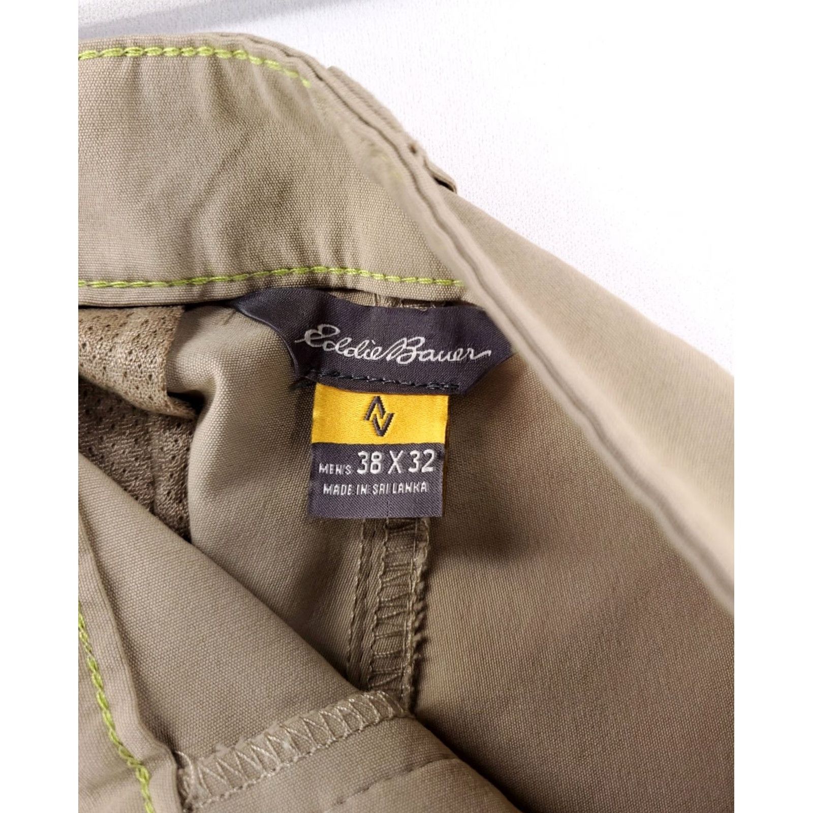 Eddie Bauer Eddie Bauer First Ascent Performance Pants Tan Mens 40 x 32 Regular Chino Pants Mens Size US 40 / EU 56 - 5 Thumbnail