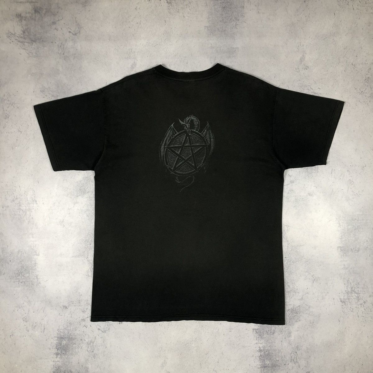 Vintage Vintage Demon Skulls sunfaded rare tee 90’s Size US L / EU 52-54 / 3 - 14 Thumbnail