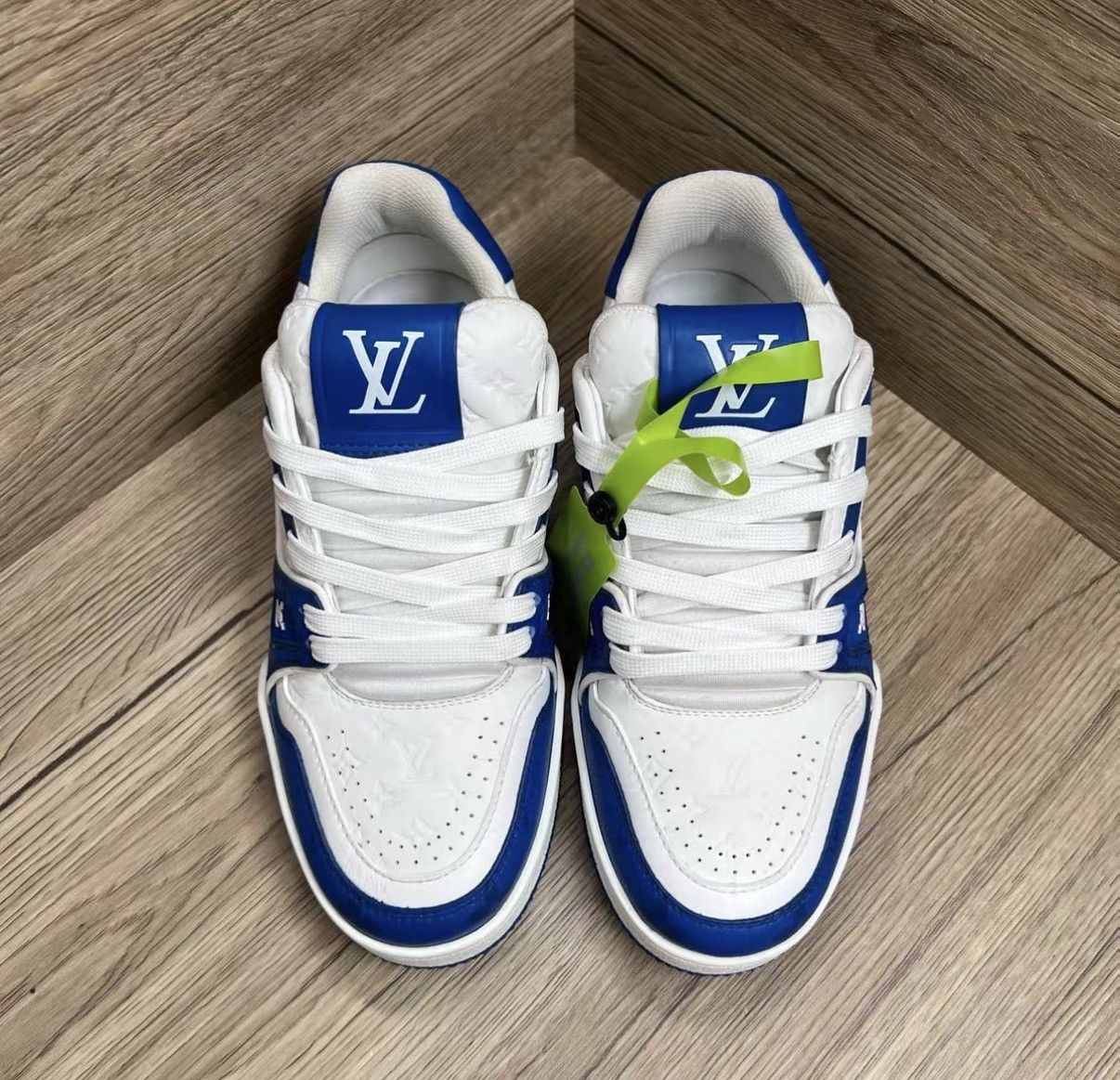 Louis Vuitton Louis Vuitton Trainer White & Blue Embossed Sneakers J41 Size US 5.5 / IT 35.5 - 2 Thumbnail