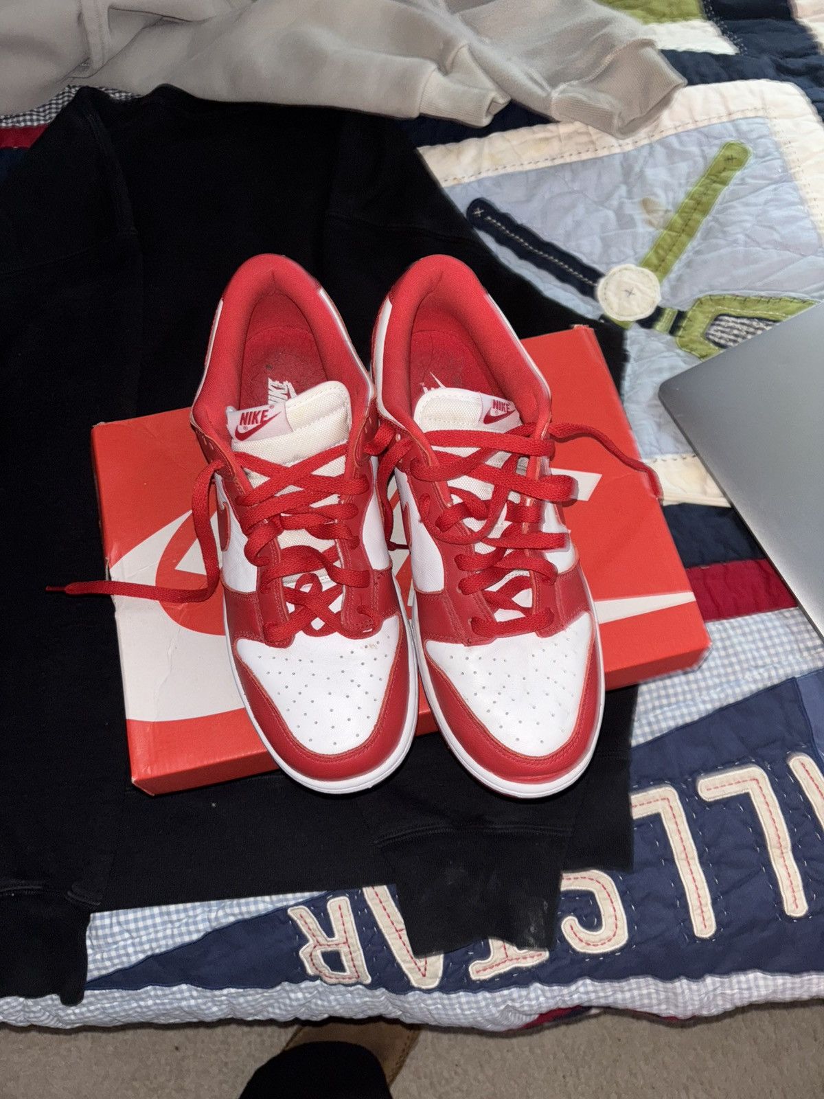Nike Nike Dunk Low University Red Size US 10.5 / EU 43-44 - 3 Thumbnail