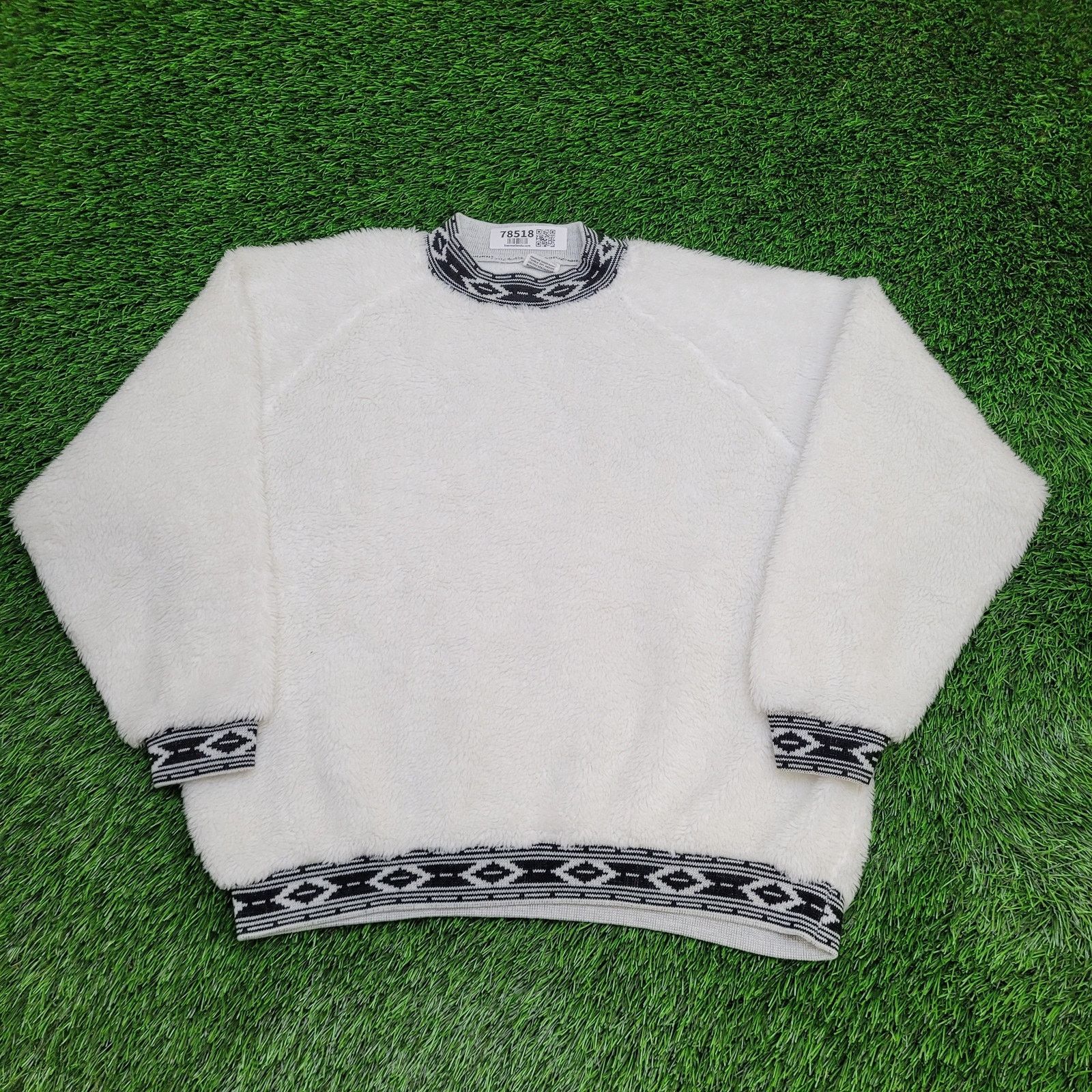 Vintage VTG Parrinello Tribal Fuzzy Sweatshirt Womens XL 24x23 Baggy Size XL / US 12-14 / IT 48-50 - 1 Thumbnail