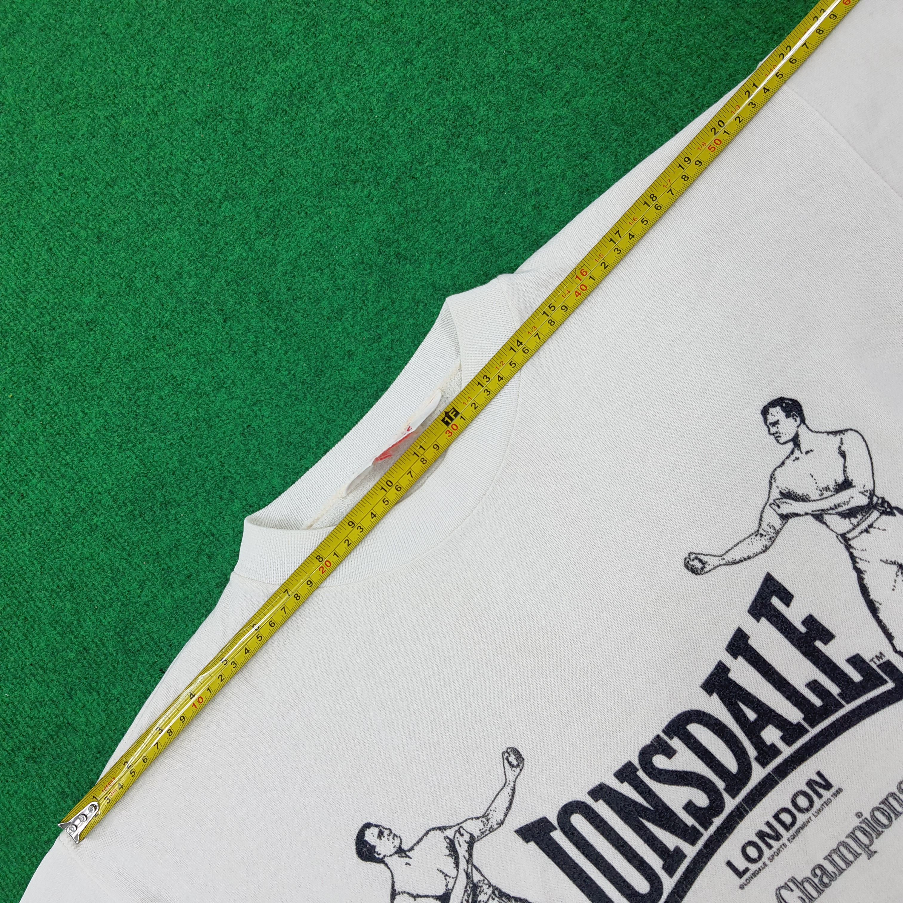 Lonsdale × Vintage Vintage Lonsdale London Champions Sports Gear Sweatshirt Size US M / EU 48-50 / 2 - 6 Thumbnail