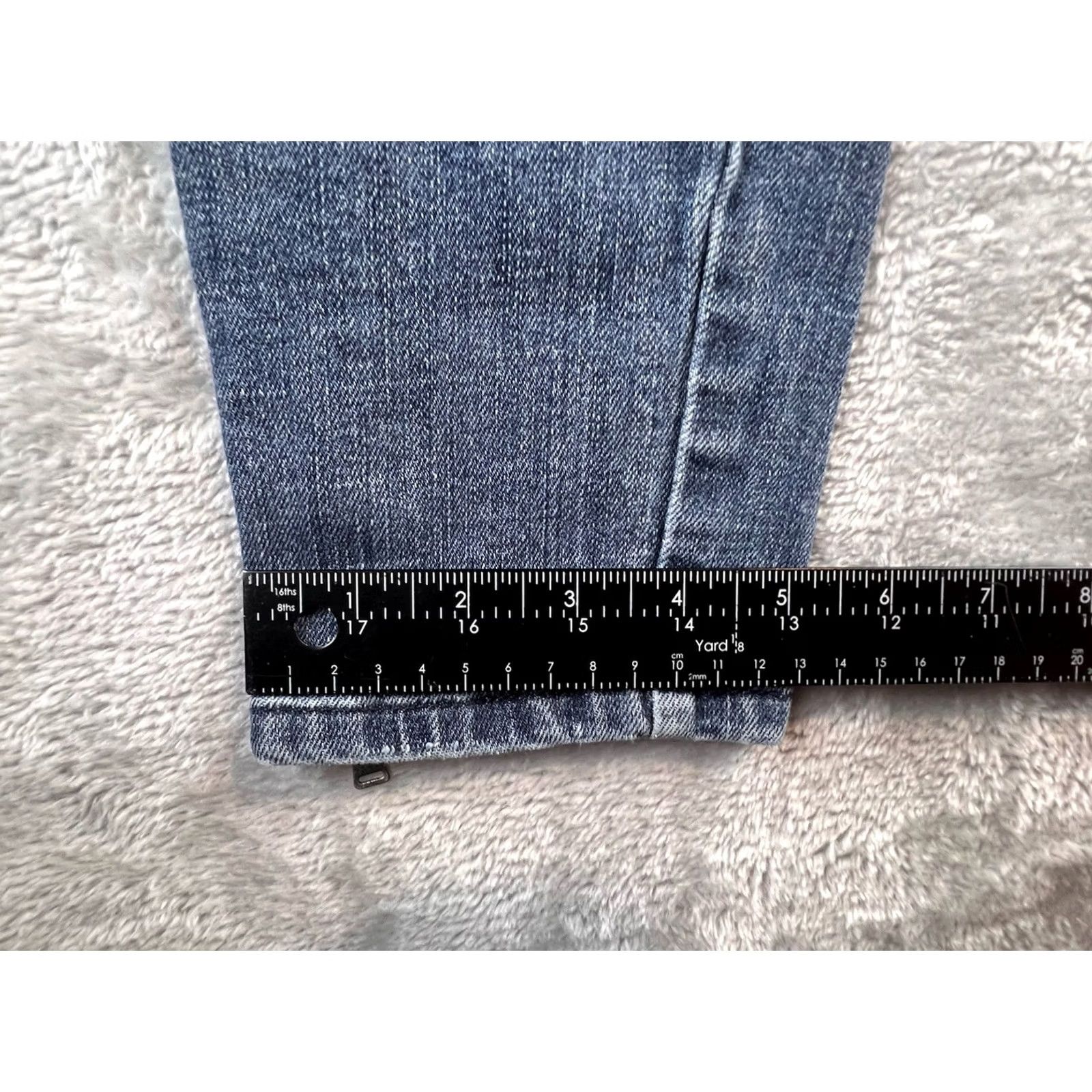 Vintage Simply Vera Wang Jeans Womens 4 Blue Ankle City Slim 5-Pocket Design Inseam 29in Adult Womens Size 27" / US 4 / IT 40 - 5 Thumbnail