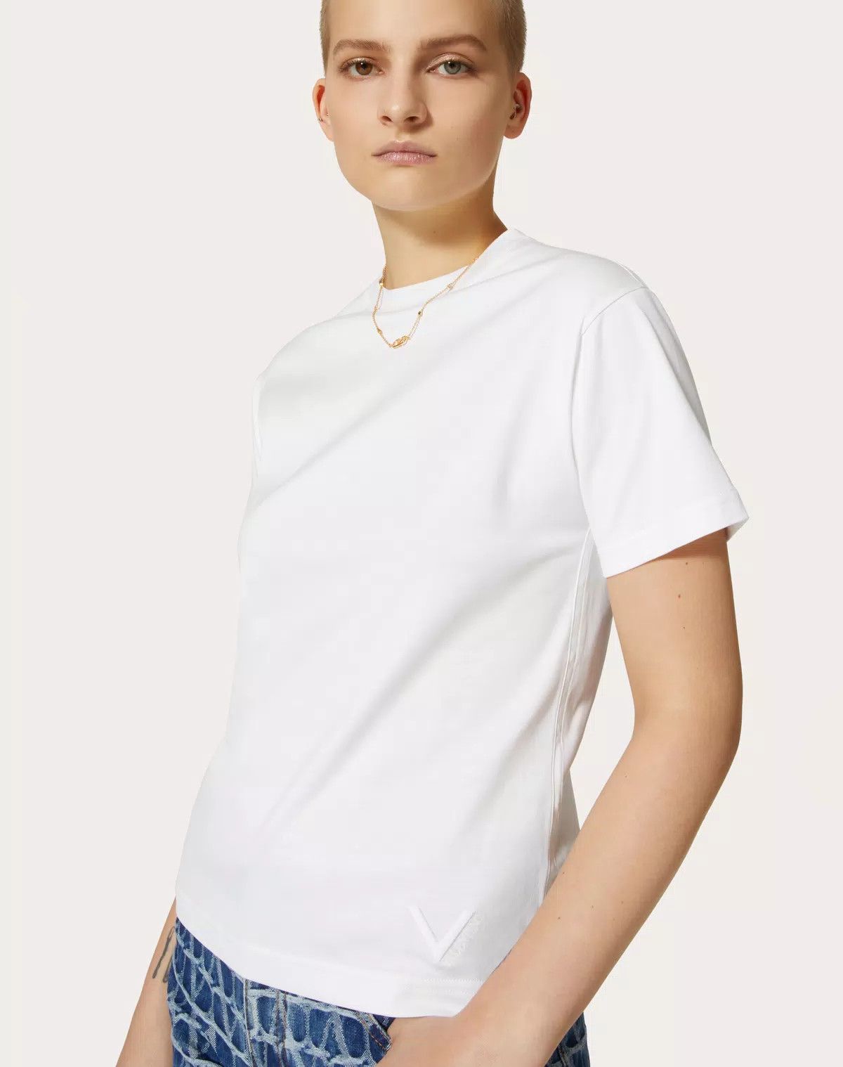 Valentino o1s1wg110426 Jersey Cotton T-Shirt in White Size XS / US 0-2 / IT 36-38 - 4 Thumbnail