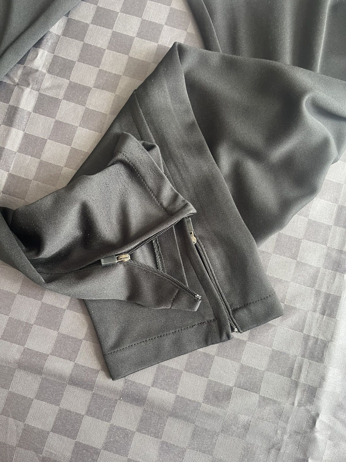 Nike Paris-Saint-Germain tracksuit, black and pink size m Size US 40 / EU 56 - 13 Thumbnail
