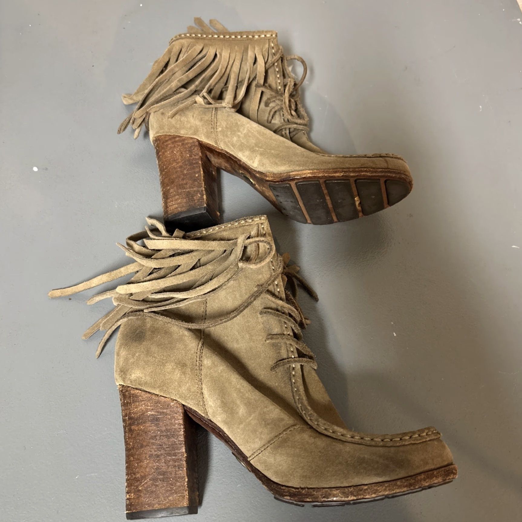 Frye VINTAGE Frye Parker Fringe Suede Lace Up Ankle Bootie Women's 8.5 Brown Tan Boho M Size US 9 / IT 39 - 3 Thumbnail