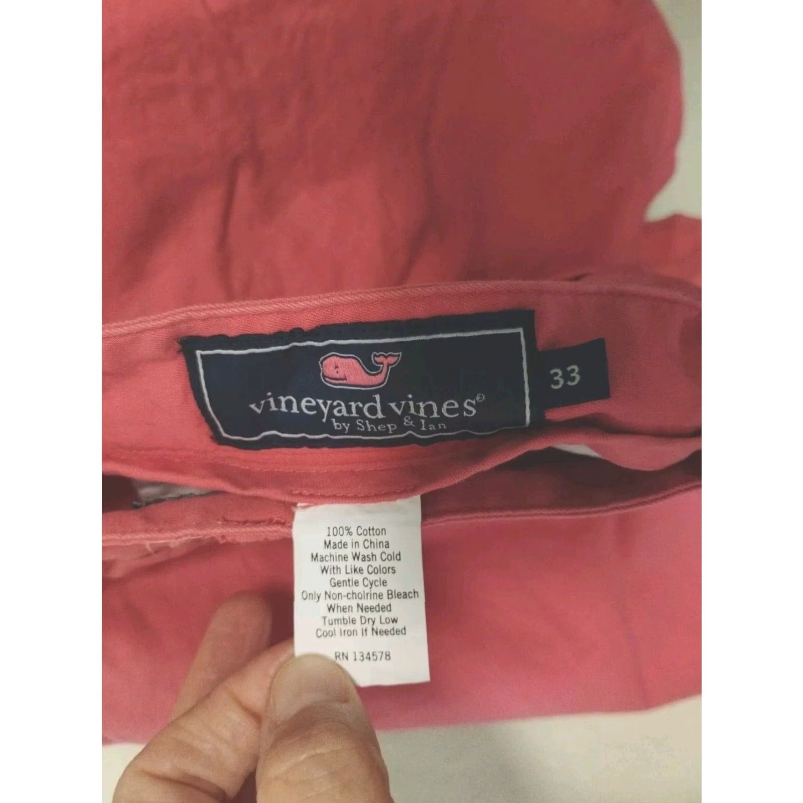 Vineyard Vines Vineyard Vines Bermuda Shorts Mens 32 Beach Preppy Saltwater Logo Cotton Salmon Regular Flat Front Bermuda Beach Golf Shoes? Size US 32 / EU 48 - 7 Thumbnail