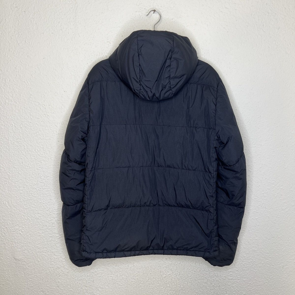 Stone Island Stone Island Puffer Goose Down Jacket Nylon Navy Badge Logo Size US L / EU 52-54 / 3 - 12 Thumbnail