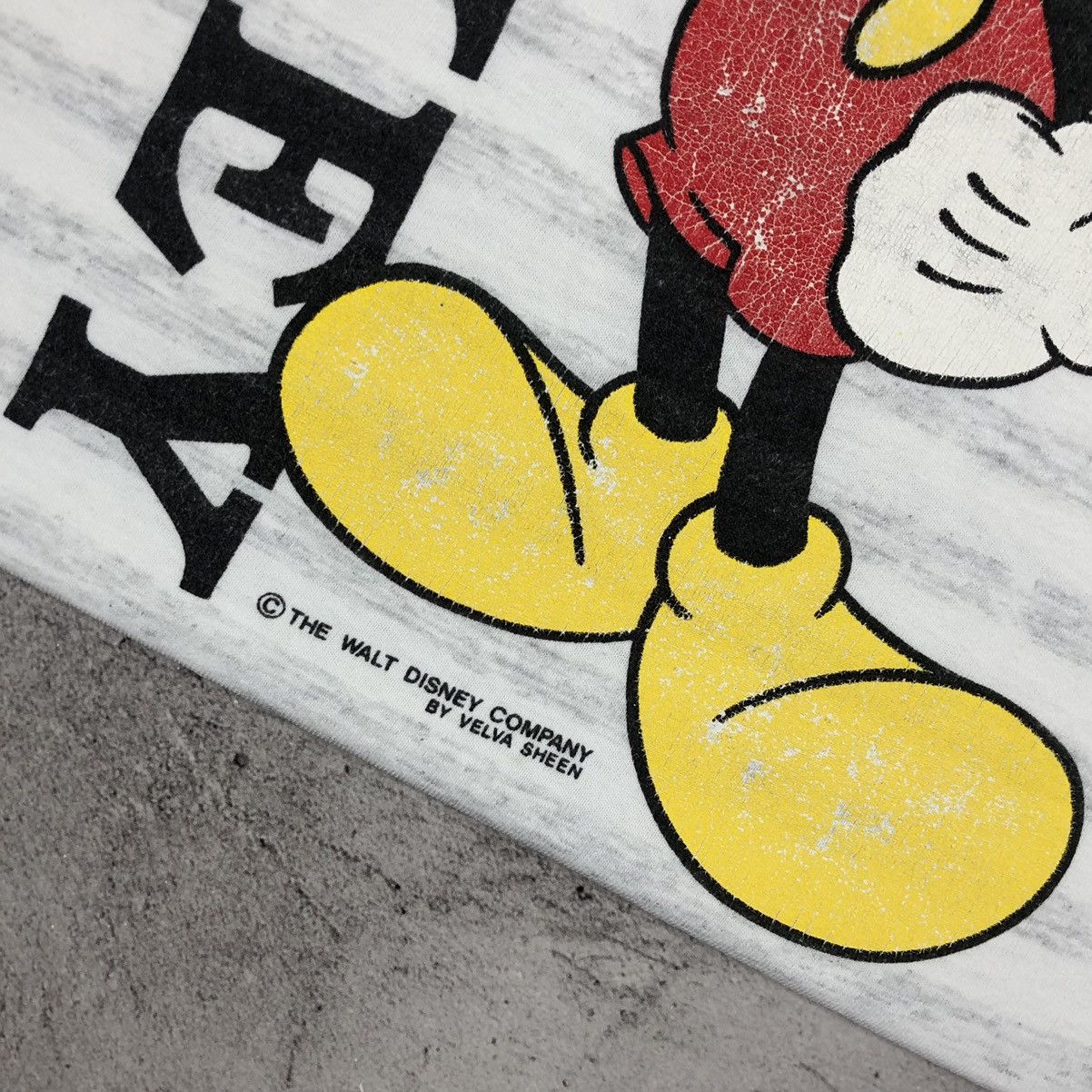 Mickey Mouse Mickey Mouse Florida 80s Velva Sheen Striped Tee Size US XL / EU 56 / 4 - 14 Thumbnail