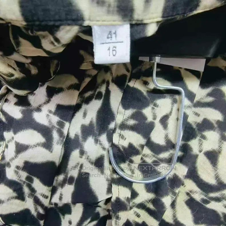 Saint Laurent Paris Saint Laurent Paris size 41 Floral Shirt Size US M / EU 48-50 / 2 - 4 Thumbnail