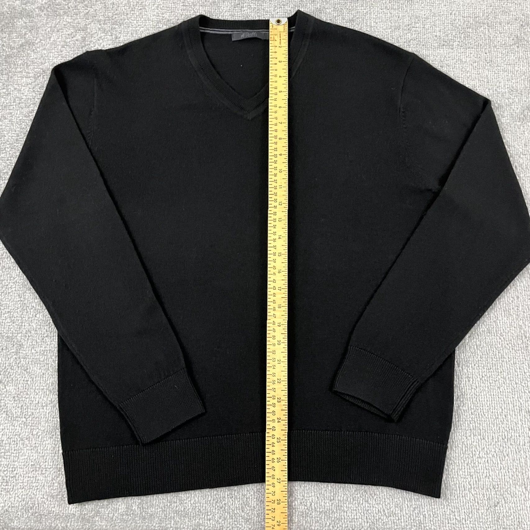 Vintage RAFFI Mens Large Black Extra Fine Merino Wool Lightweight Sweater Jumper Size US L / EU 52-54 / 3 - 4 Thumbnail