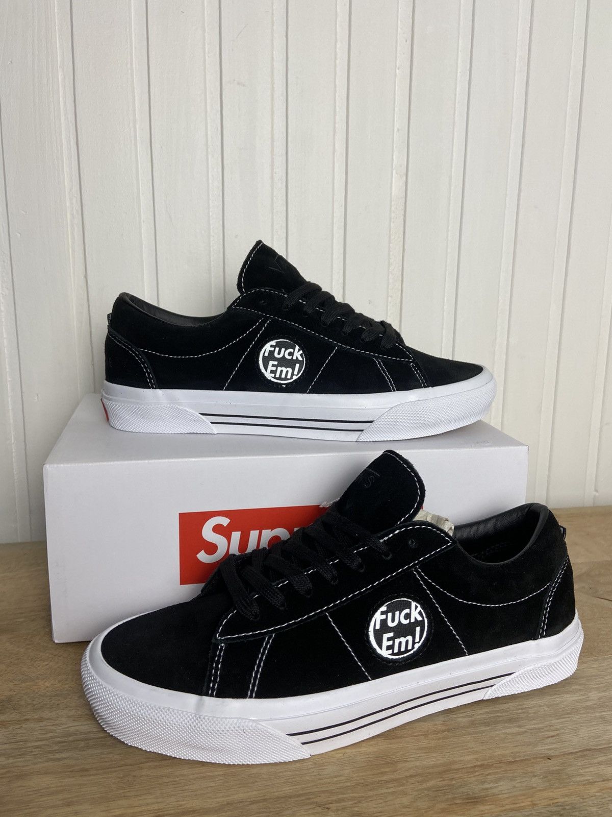 Supreme New Vans Sid Supreme "Fuck Em" Black size 8,5US Size US 8.5 / EU 41-42 - 10 Thumbnail