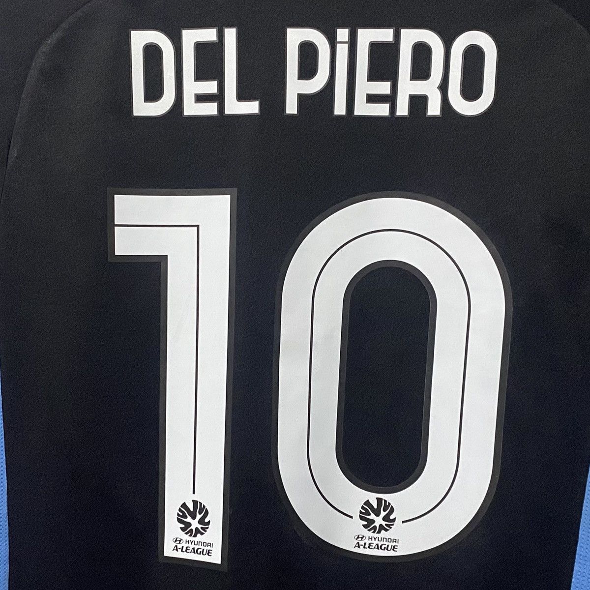 Adidas Sydney FC 2012-2013 Away Jersey Alessandro Del Piero Size US S / EU 44-46 / 1 - 4 Thumbnail