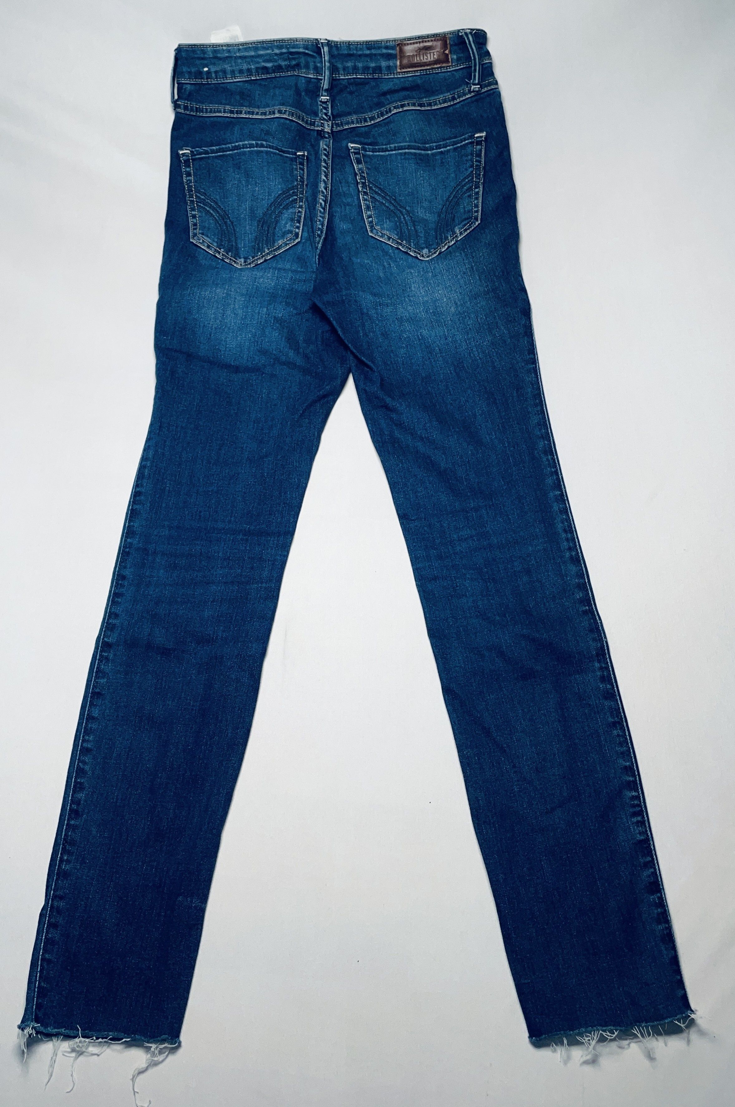 Hollister 👖 24,90 € – Hollister Jeans W26 L30 (EU XS) – gebraucht Size US 26 / EU 42 - 3 Thumbnail