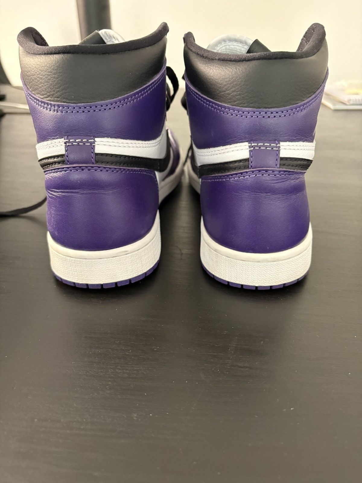 Nike Jordan 1 Court Purple 2.0 sz 9.5 Size US 9.5 / EU 42-43 - 4 Thumbnail