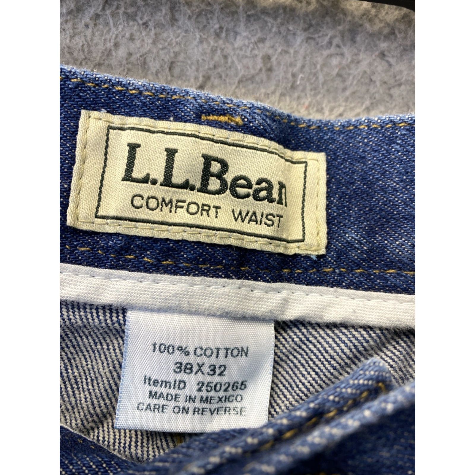 Vintage VINTAGE LL Bean Jeans Men 38x32 Denim Straight USA Blue 80s Retro Size US 38 / EU 54 - 4 Thumbnail