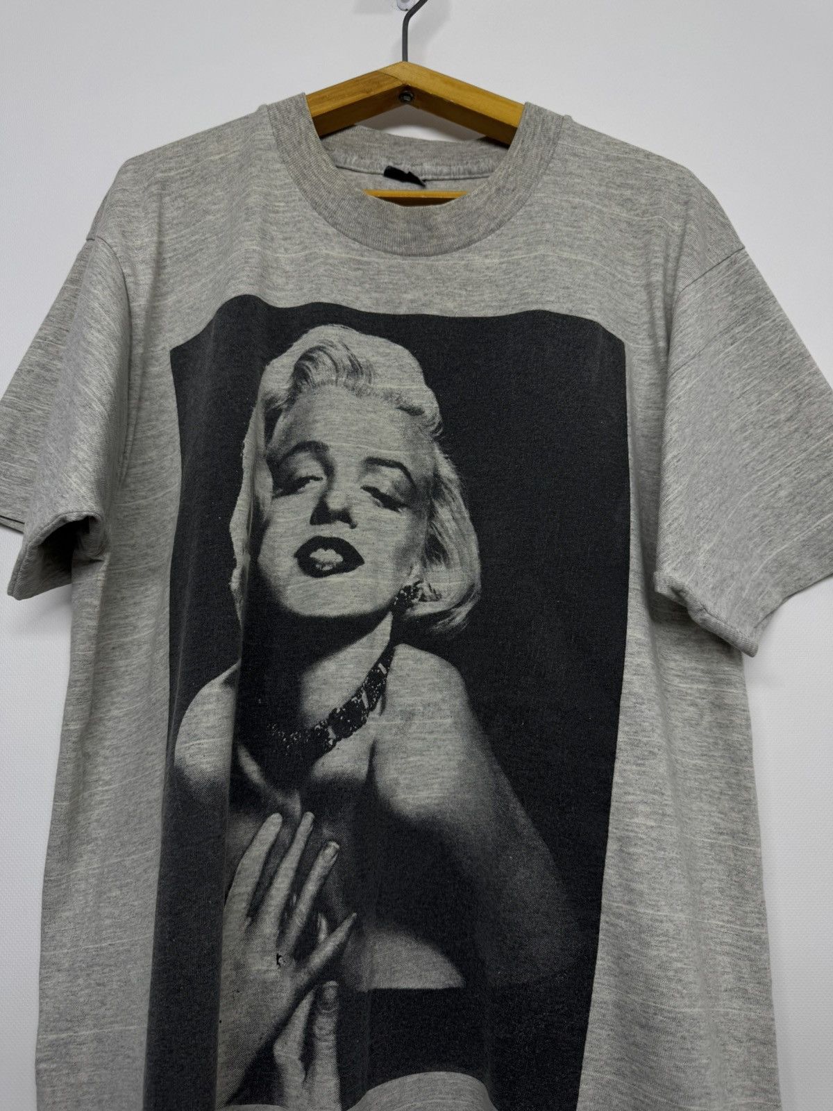 Vintage Vintage Y2k Marilyn Monroe T-Shirt 90's Size US L / EU 52-54 / 3 - 2 Thumbnail