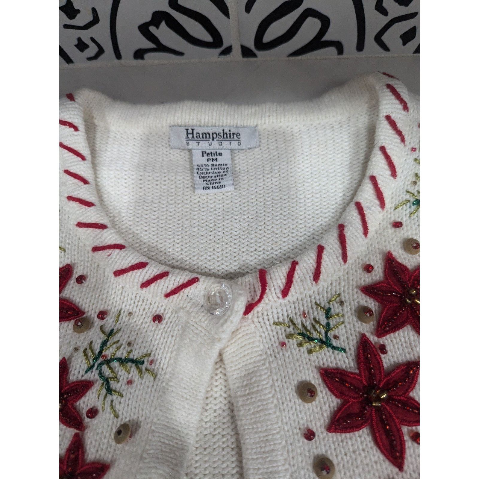 Other Hampshire Studio Ladies Christmas Sweater Size Petite Medium Size M / US 6-8 / IT 42-44 - 4 Thumbnail
